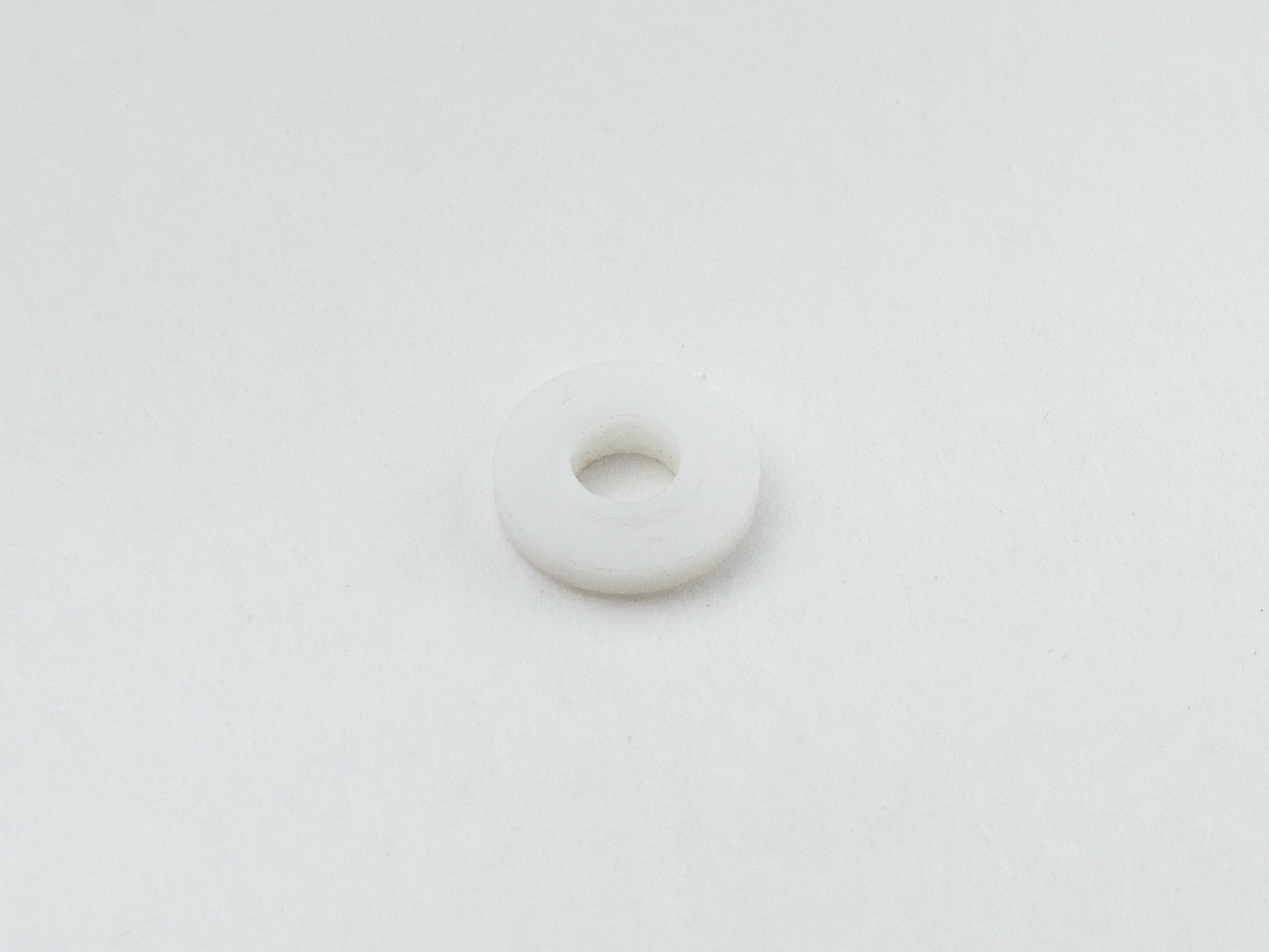 Предметный фотограф в Санкт-Петербурге. Сергей Пушкин; фото для каталога; фото для сайта; маркетплейс; запчасти; фотограф на производство; электроника; метизы; шайбы; винты; электирика; фото на белом фоне; Предметный фотограф в Санкт-Петерб; 