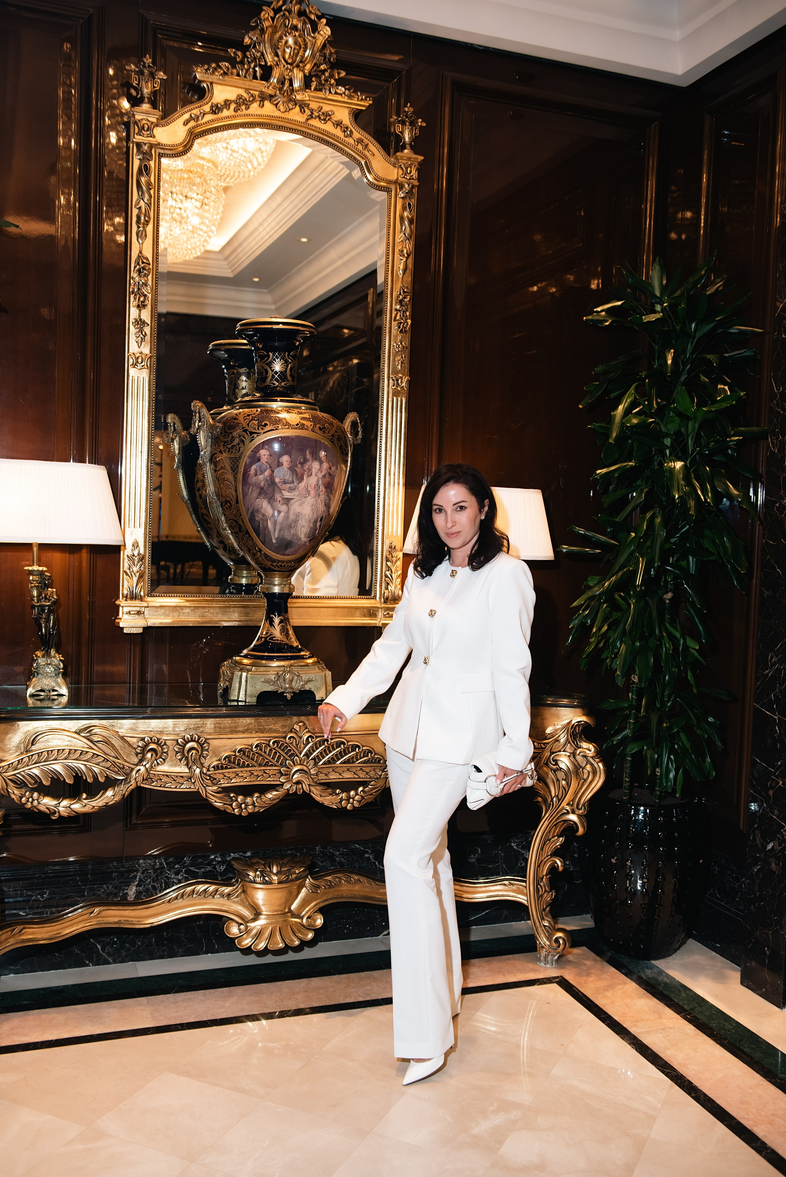 Блогеры, предприниматели. Фотограф, визажист. Москва