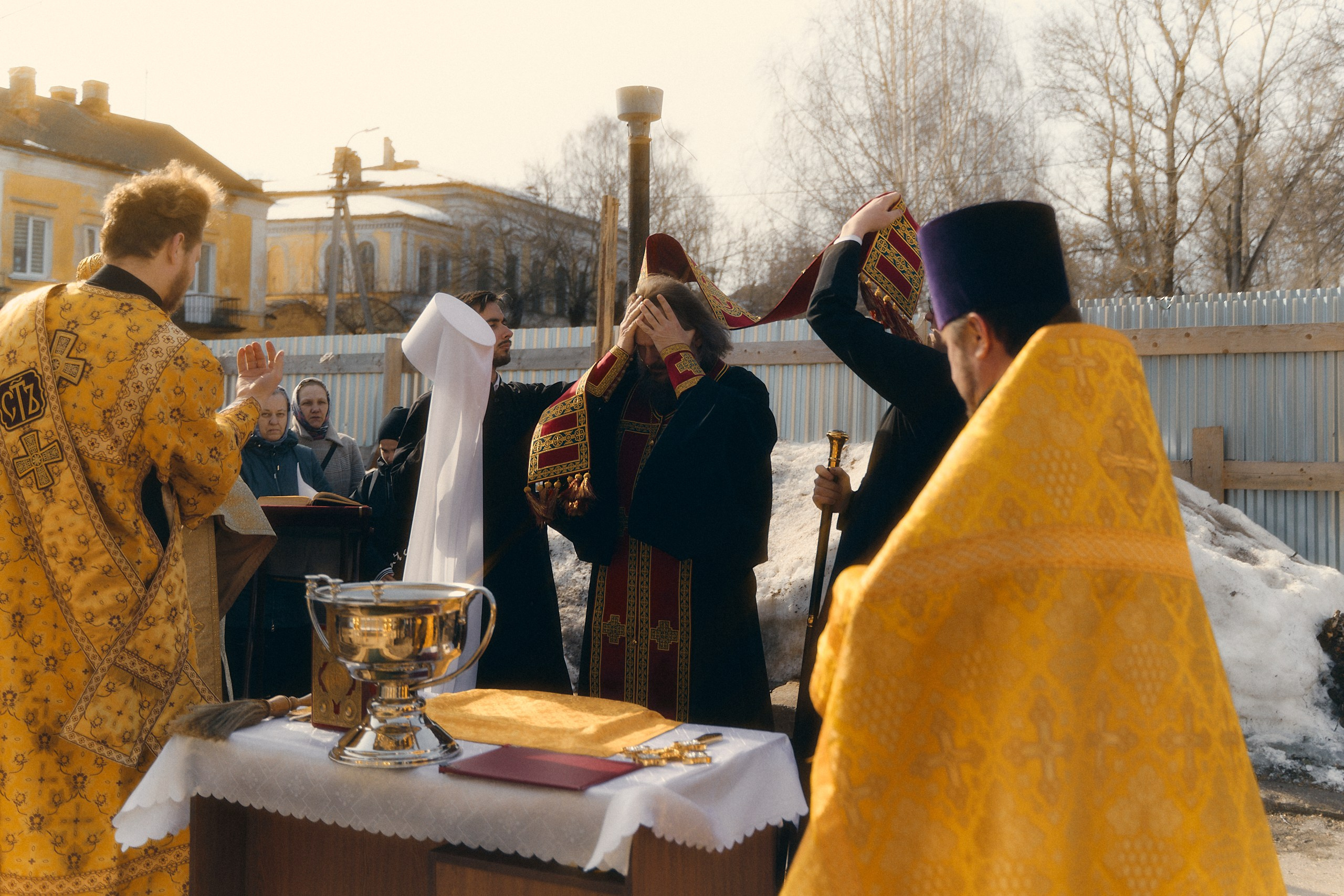 Освящены четыре накупольных креста для Георгиевской церкви в Торжке