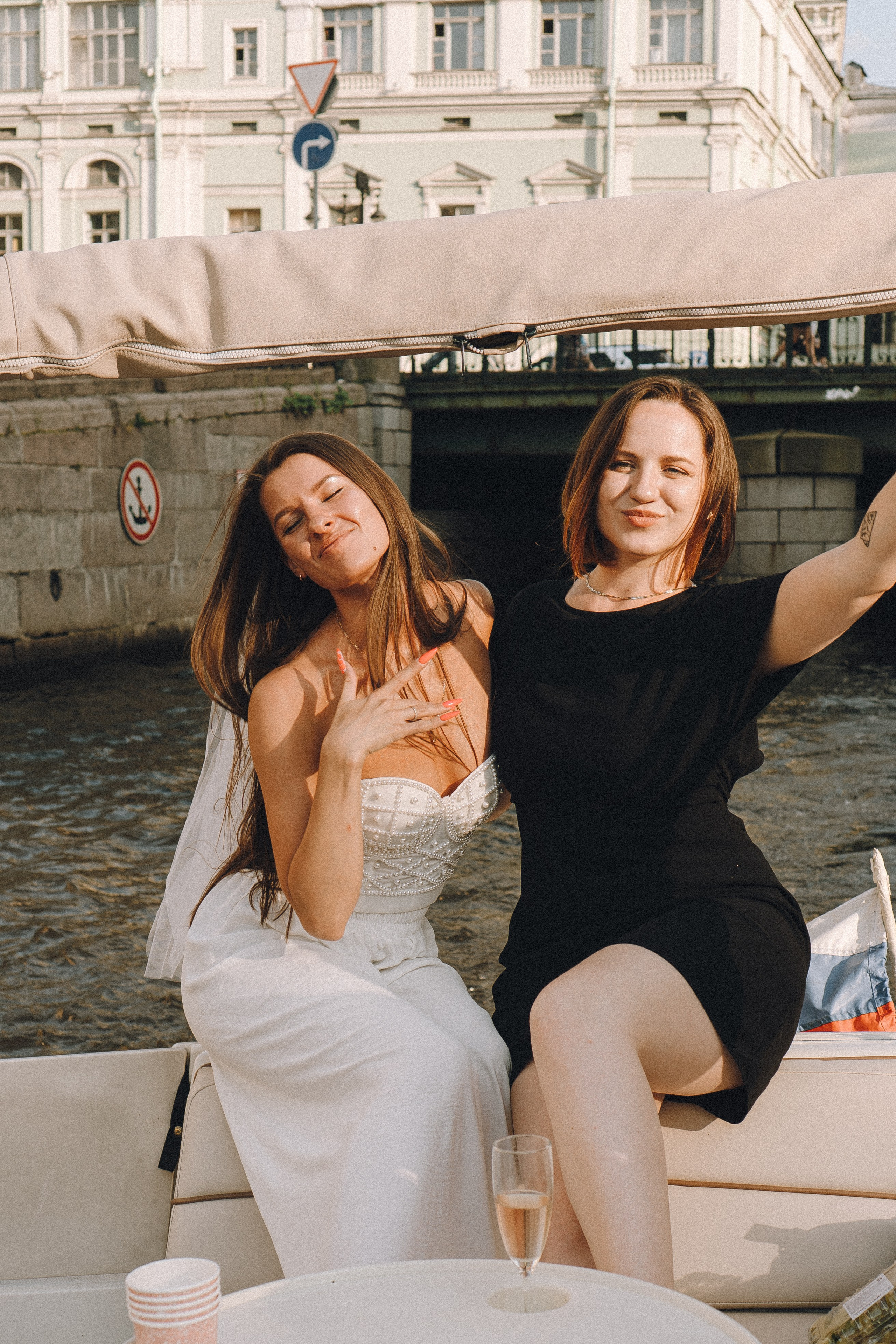 ДЕВИЧНИК НА КАТЕРЕ. Профессиональный фотограф, Санкт-Петербург — Виктория Богомолова