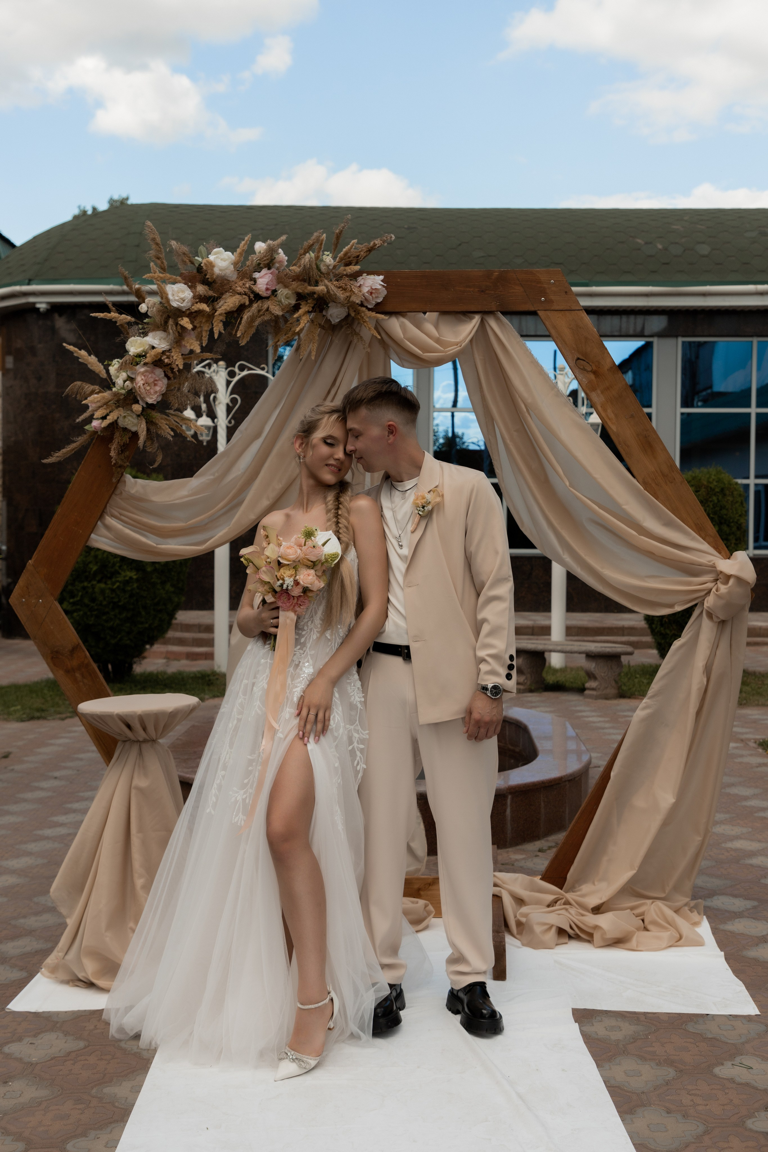 Роман и Александра (банкет). Свадебный фотограф Ангелина Сунгатулина | Саратов | Балаково | Вольск