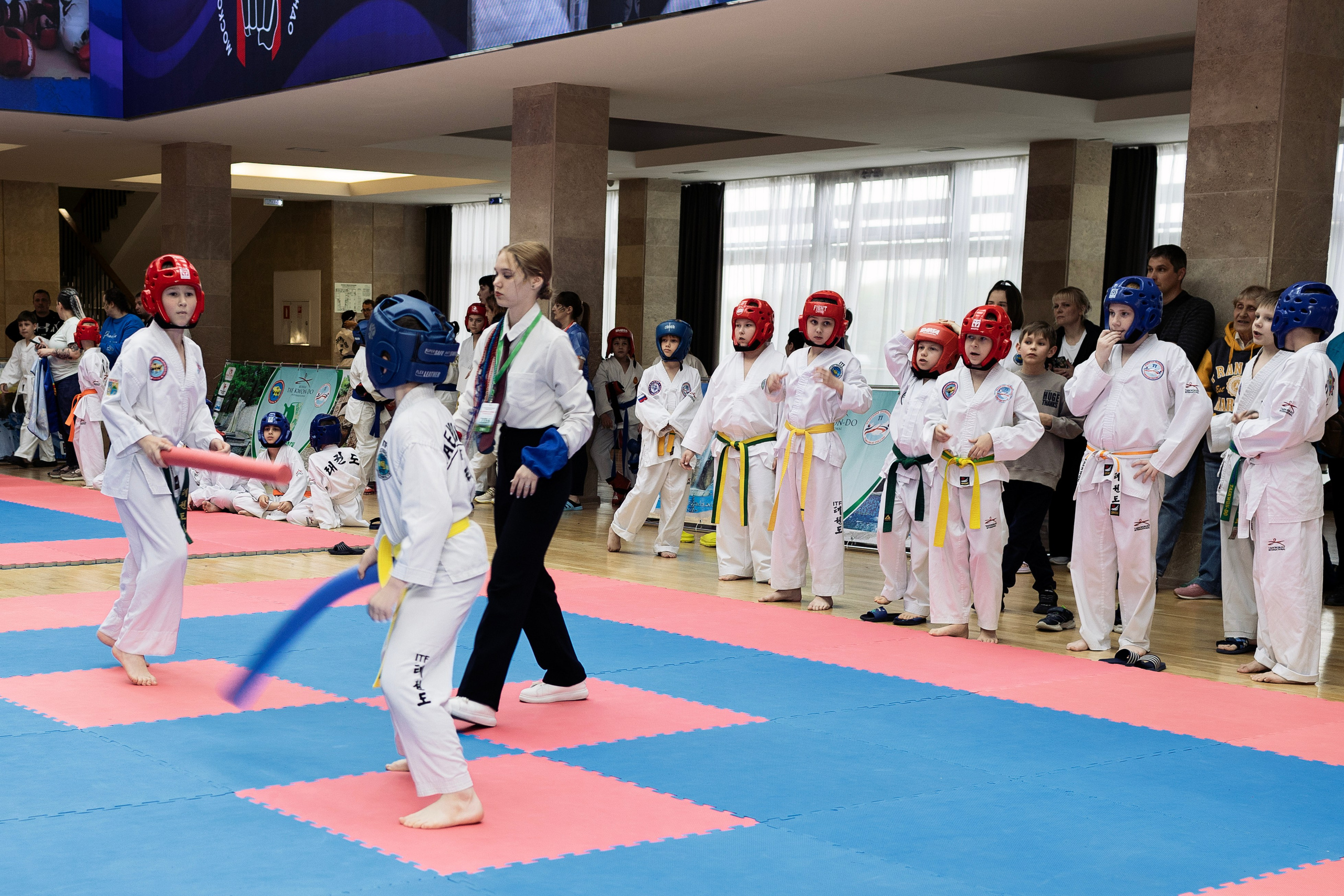 Фото турнира по Тхеквондо, проводимого в г. Железноводске. Медиапродюсер, фотограф в Минеральных Водах —Виктор Холодов