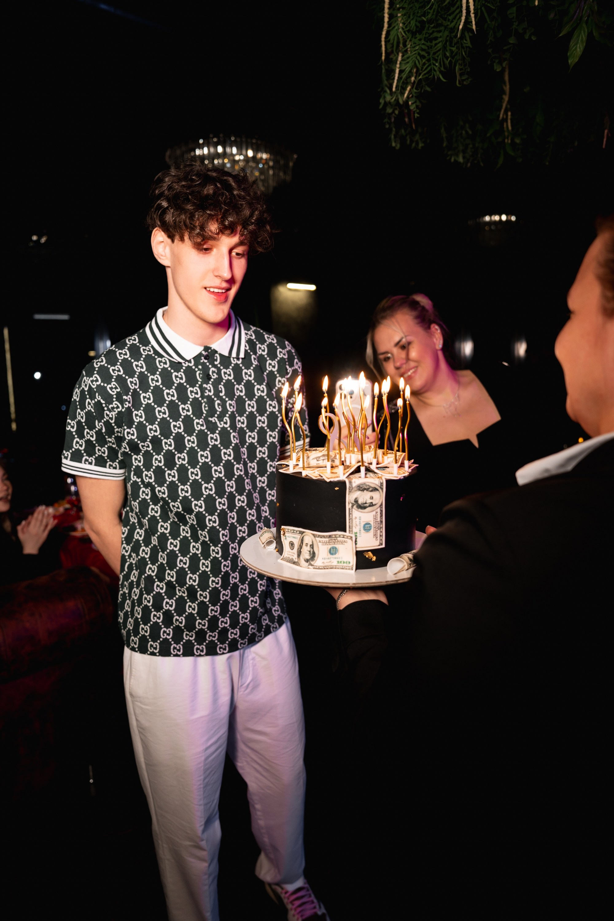 18 ЛЕТ. Женский портрет