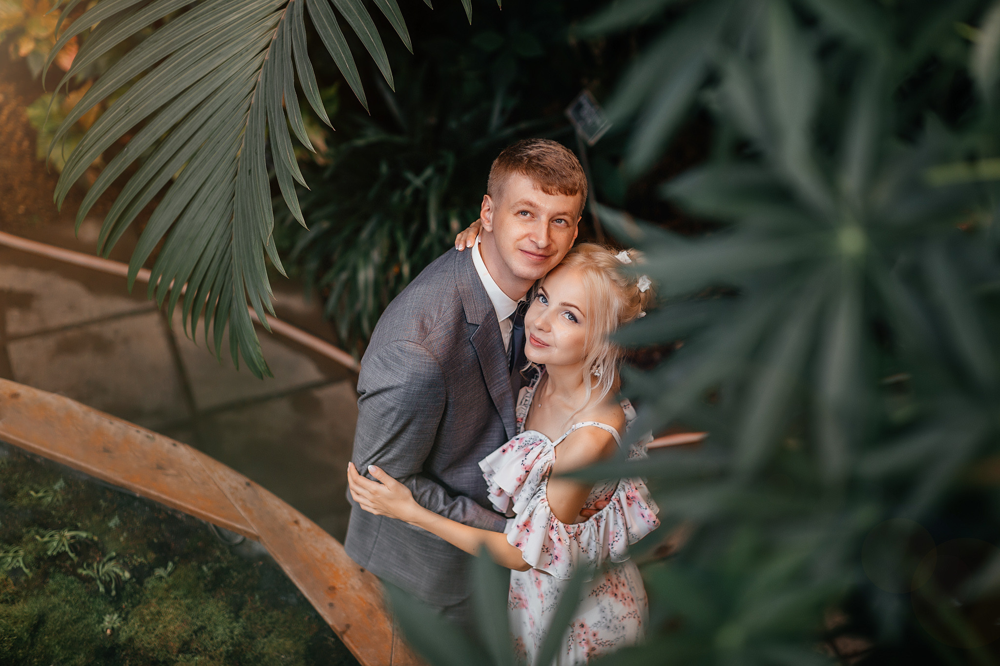 Свадебная фотосессия в оранжерее Аптекарский огород