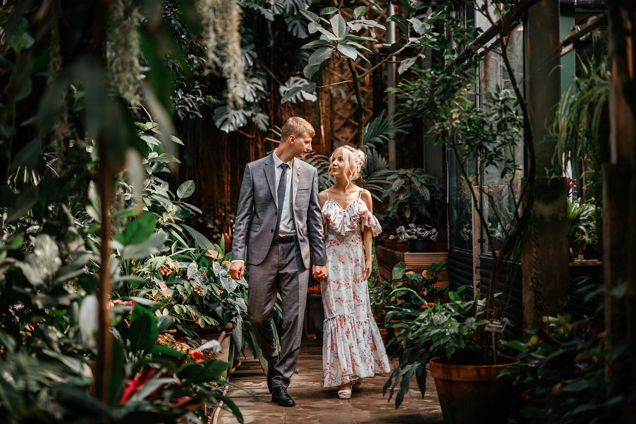 Свадебная фотосессия в оранжерее
