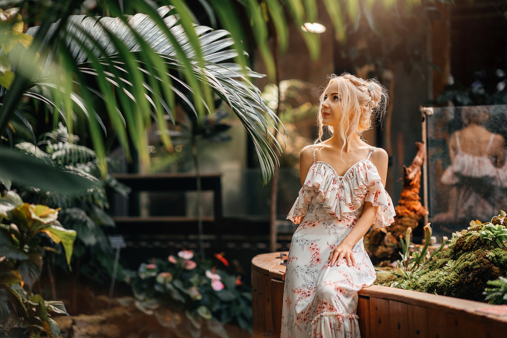 Свадебная фотосессия в оранжерее Аптекарский огород