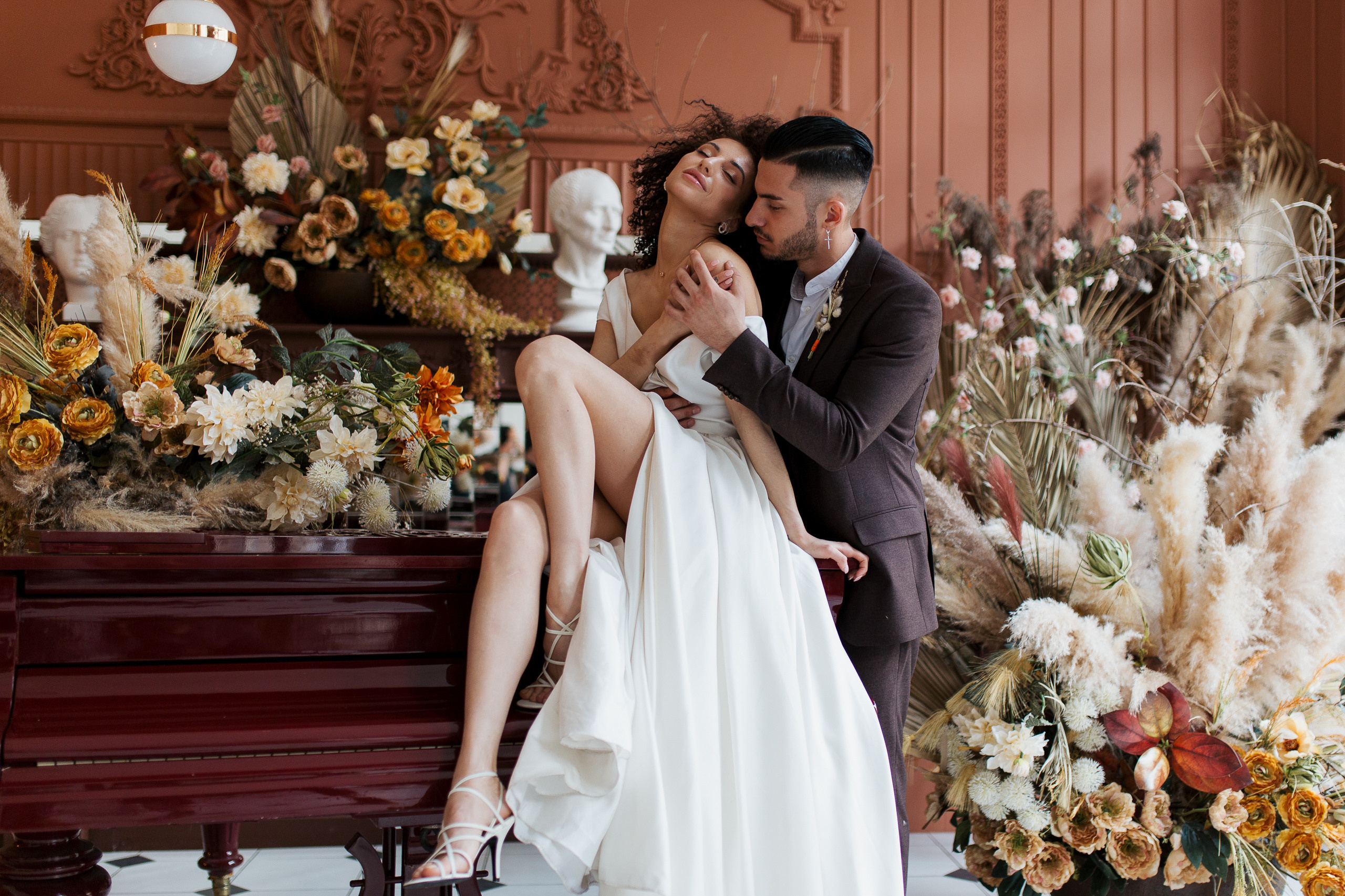 Невеста на рояле