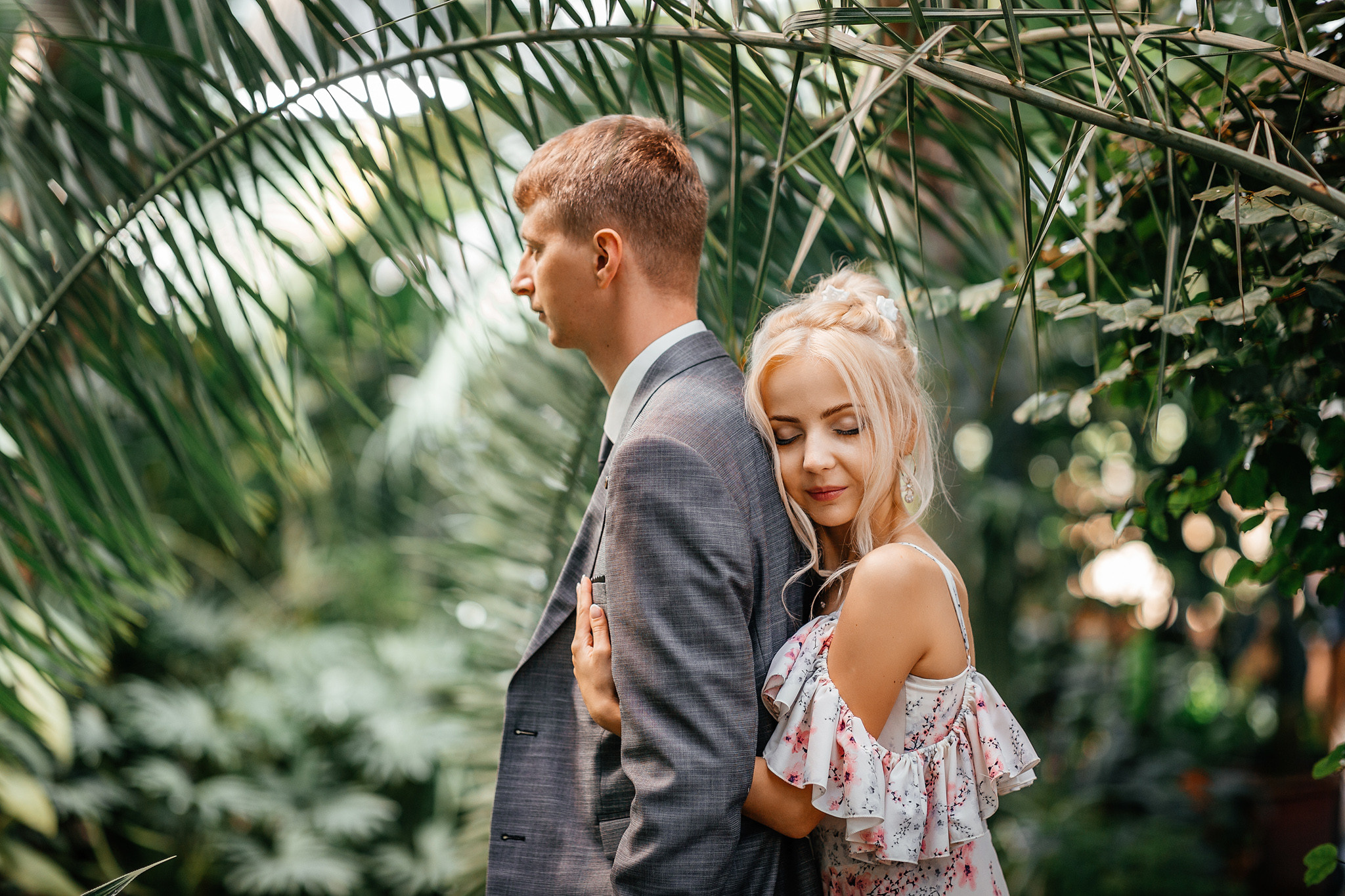Свадебная фотосессия в оранжерее
