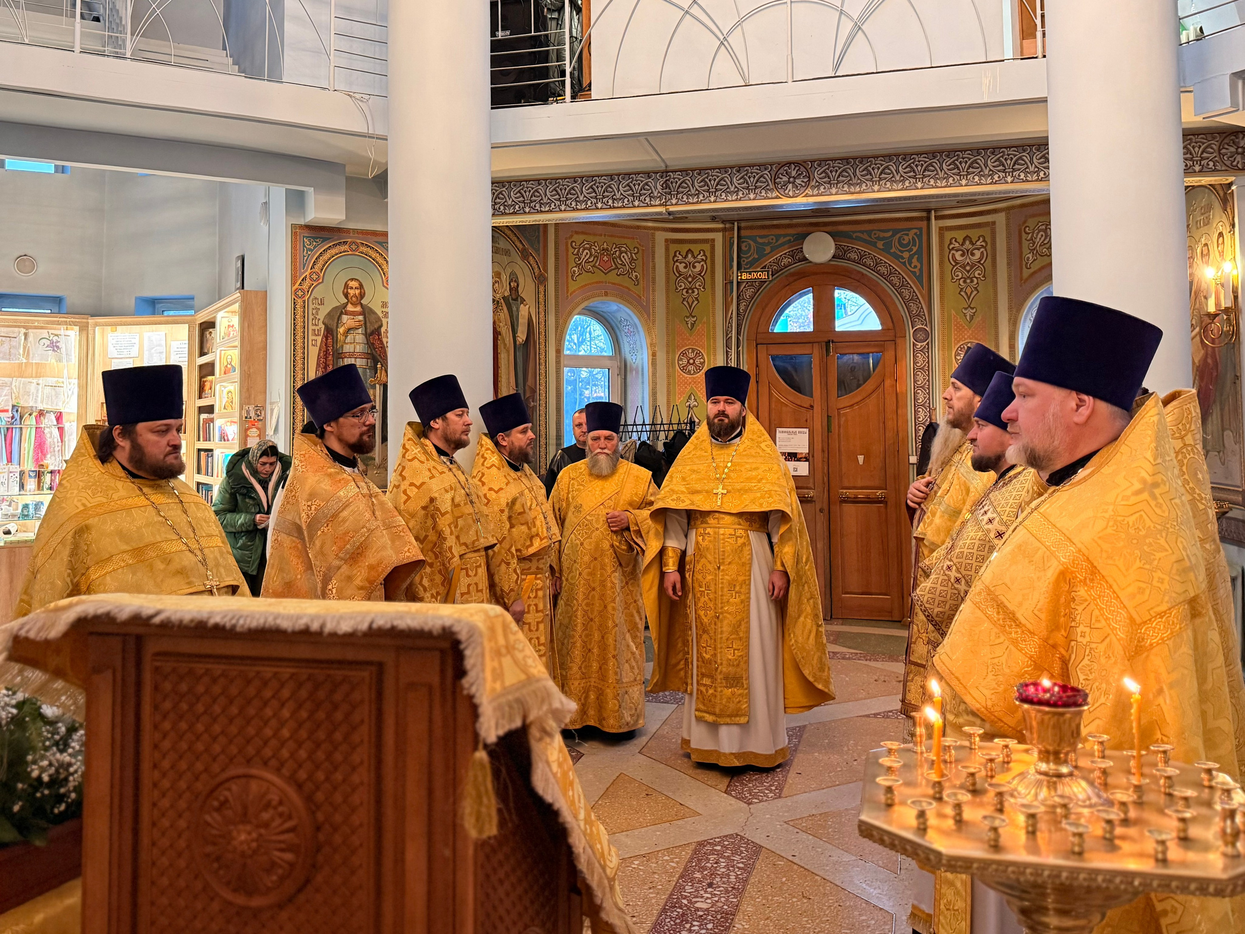 Соборная Божественная литургия духовенства Саратовского Юго-Западного благочиния. Саратовское Юго-Западное благочиние