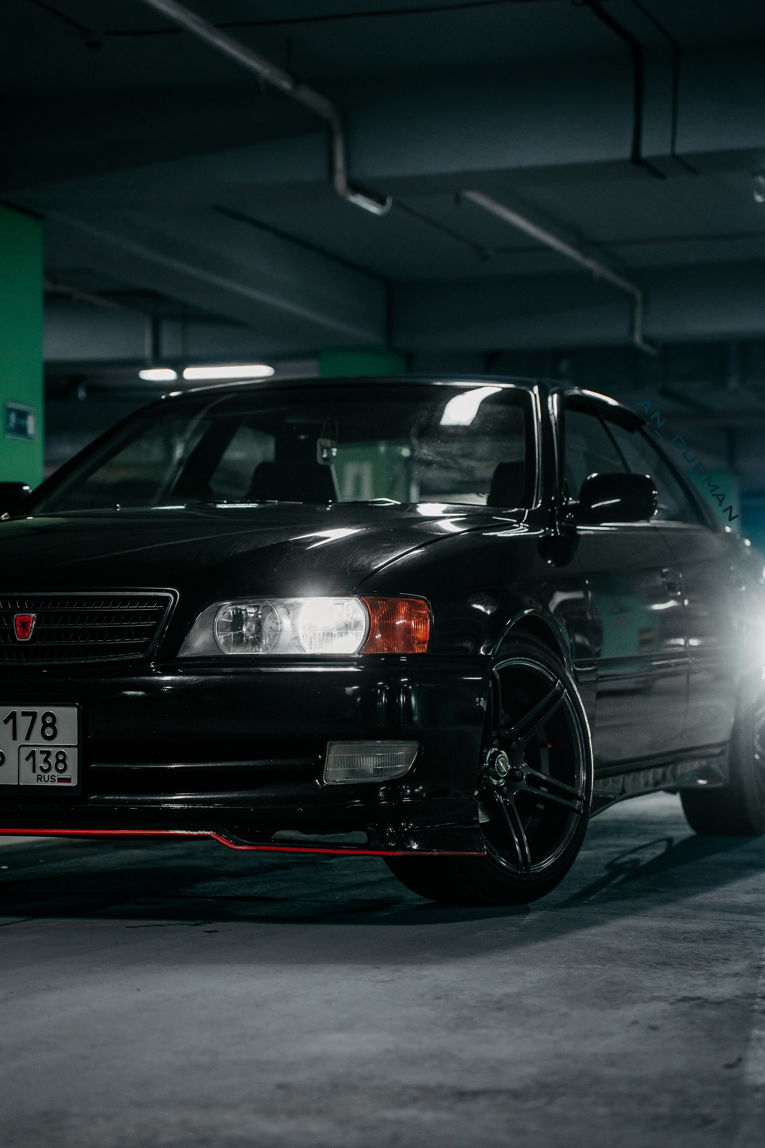 Toyota Chaser 25'. Фотограф, видеограф и пилот дрона на Байкале