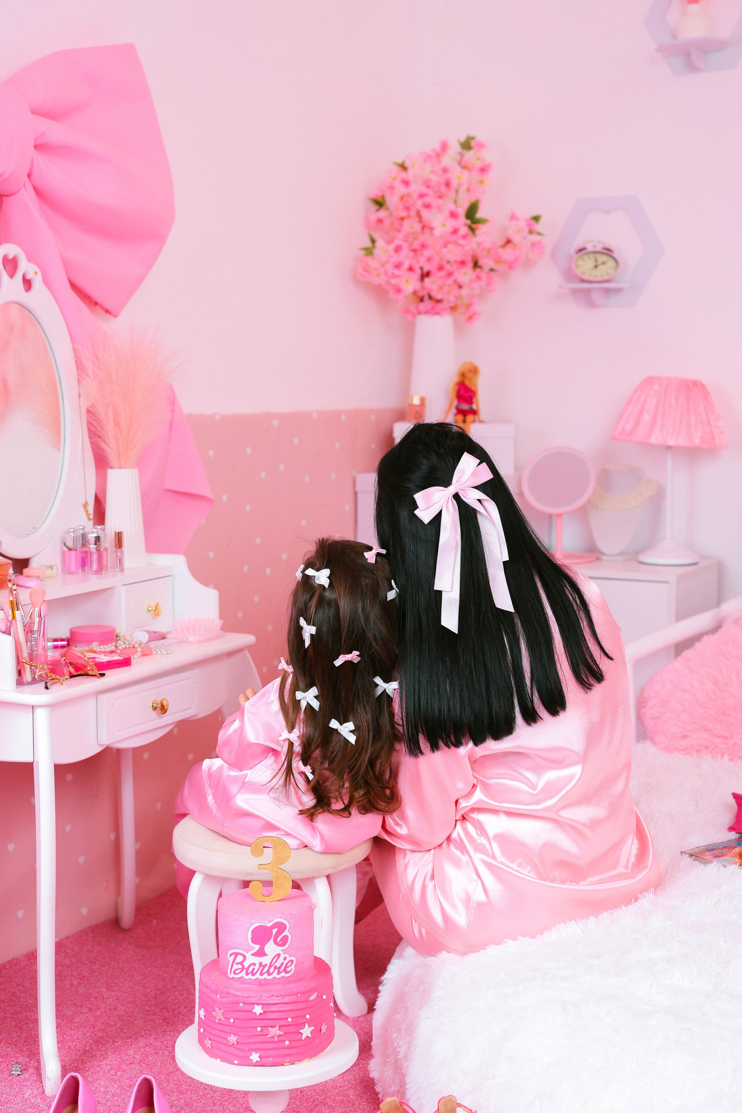 РОЗОВАЯ КОМНАТА