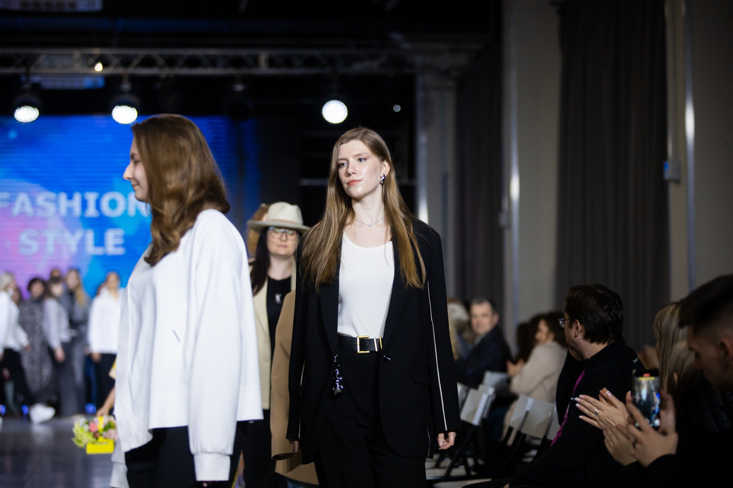 Фестиваль моды и красоты Fashion Style (17 мая 2025). Репортажный фотограф Алексей Пирязев