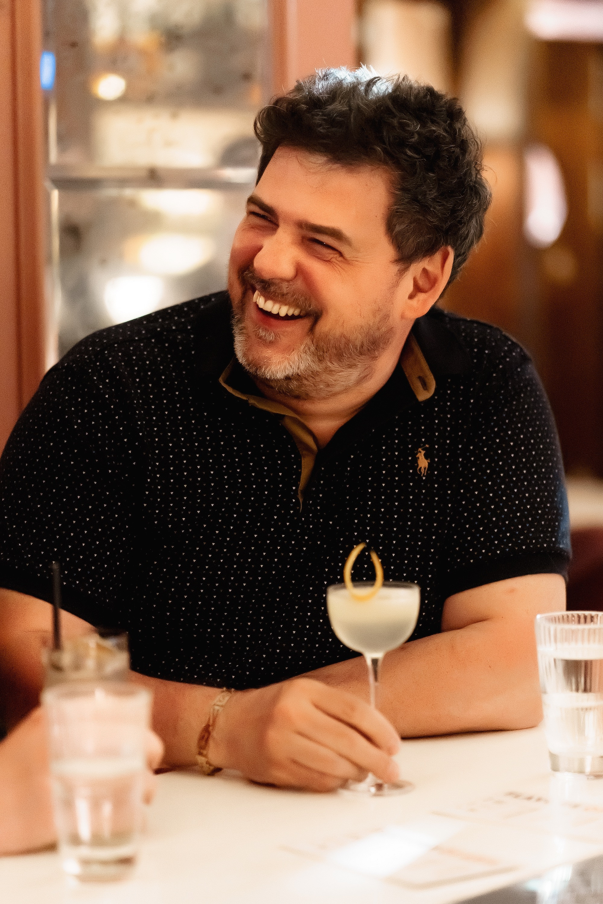 Коктейльный вечер в «Bar Lilou». Профессиональный фотограф в городе Астана Копанев Данил