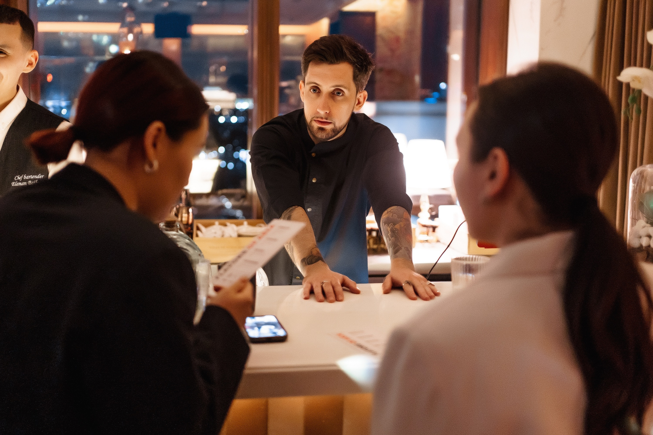 Коктейльный вечер в «Bar Lilou». Профессиональный фотограф в городе Астана Копанев Данил