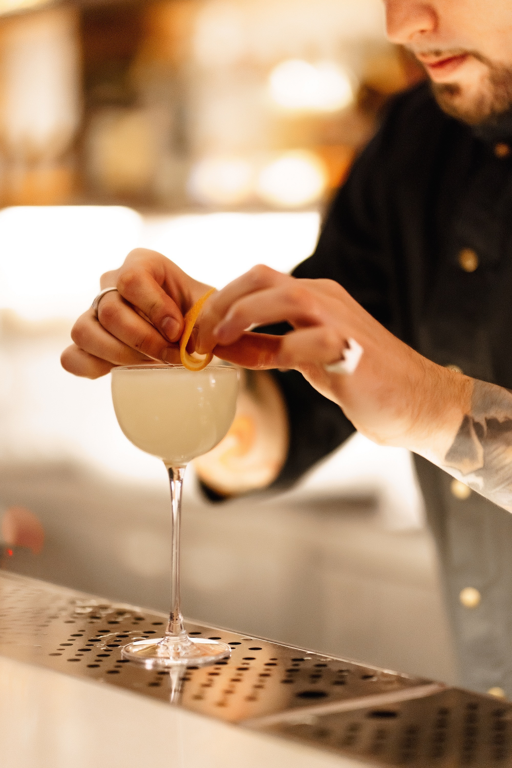 Коктейльный вечер в «Bar Lilou». Профессиональный фотограф в городе Астана Копанев Данил