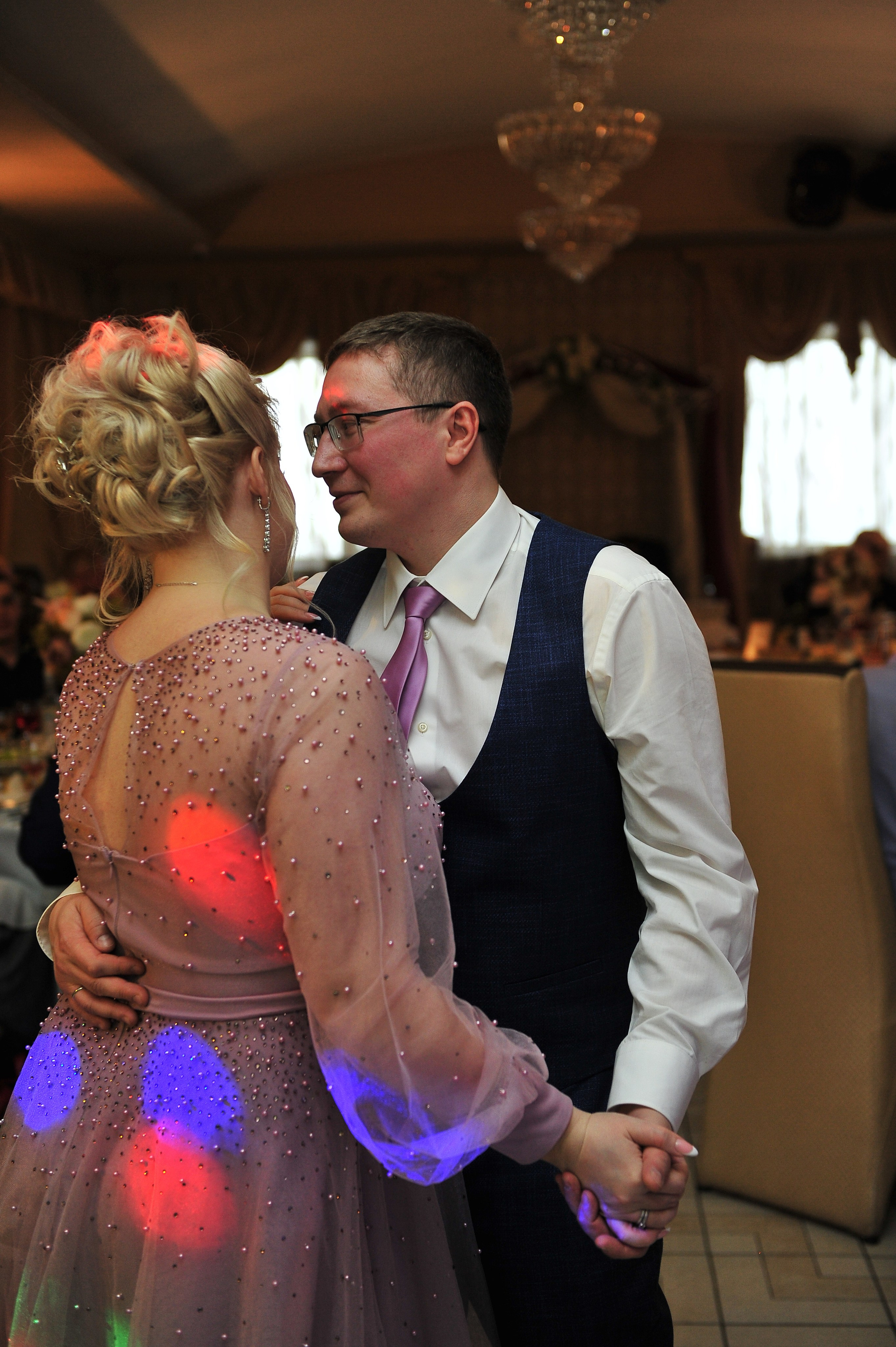 Илья и Елена. Семейный и женский фотограф, контент фотосессия в Екатеринбурге