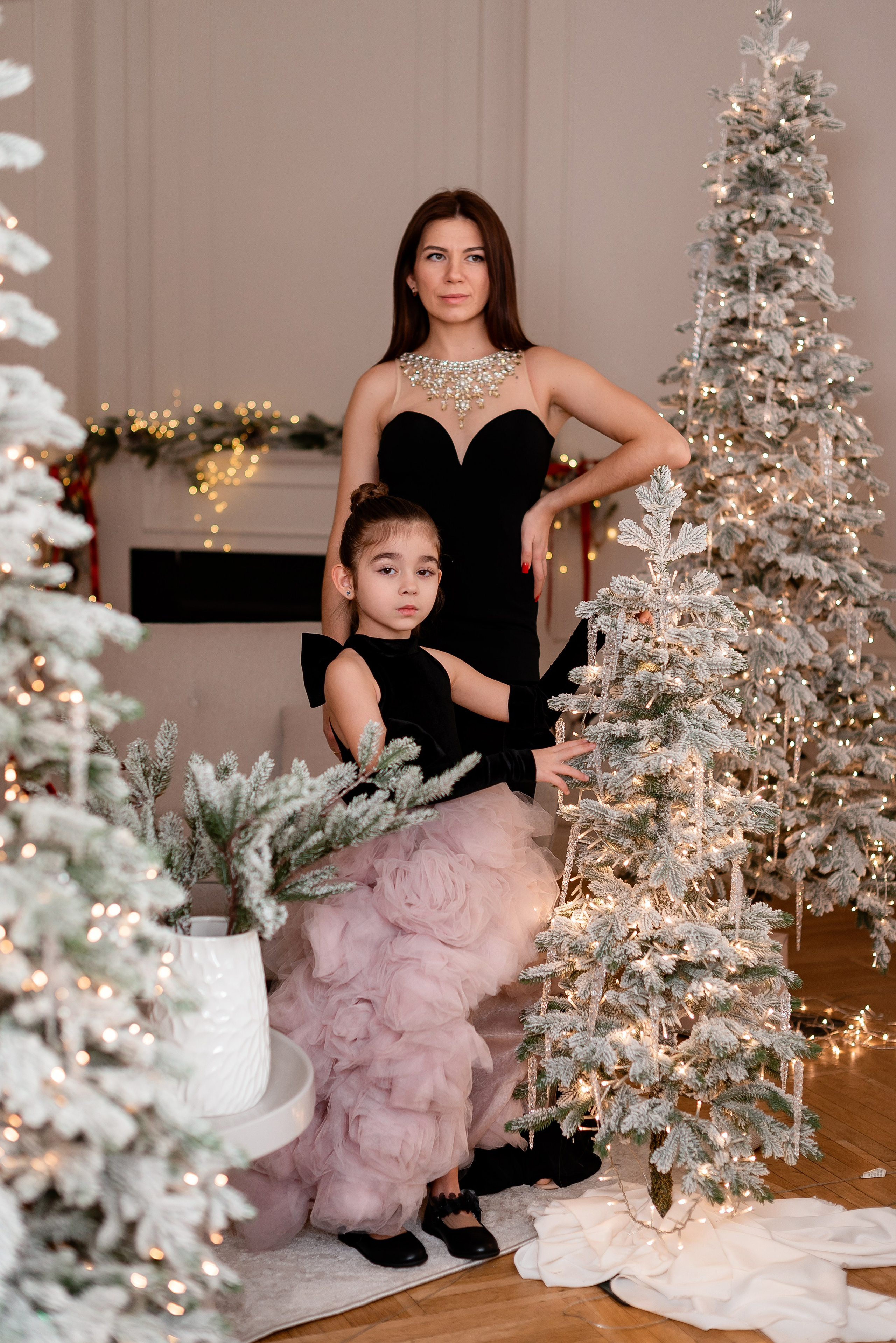 Юля и Варя Новогодняя. Фотограф Татьяна Иванчикова