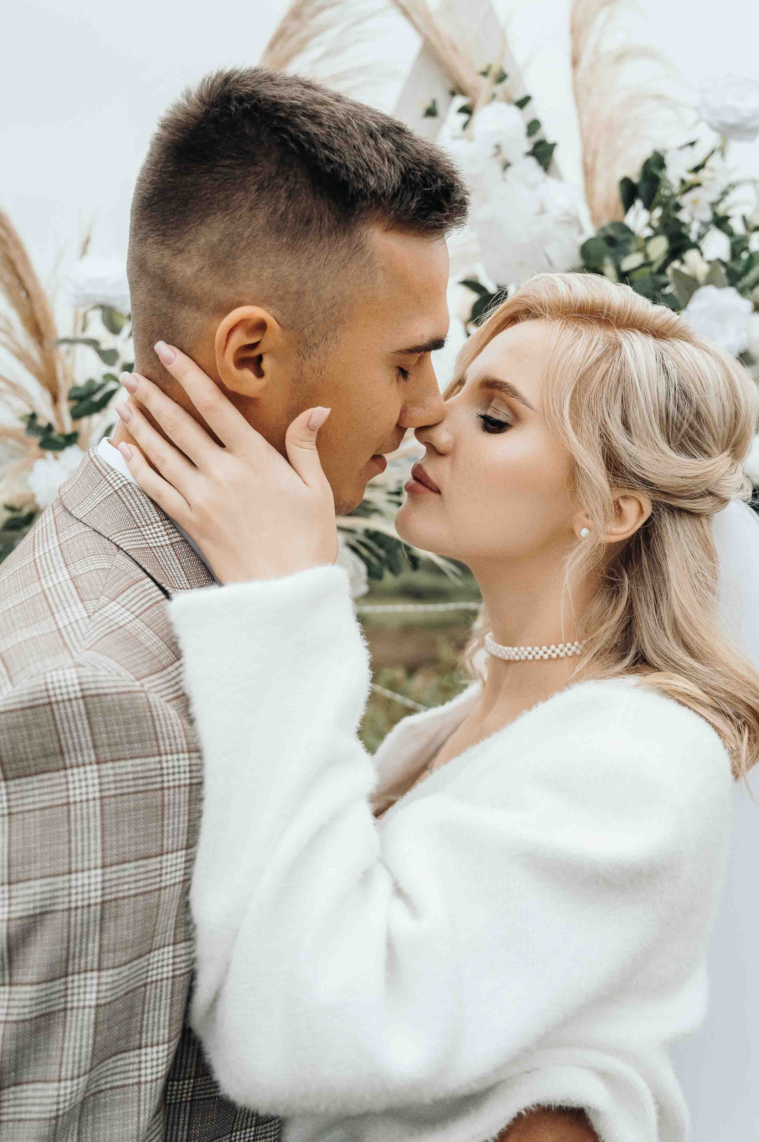 Фотосъемка выездной регистрации. Свадебный и семейный фотограф в Котласе Никита Попов