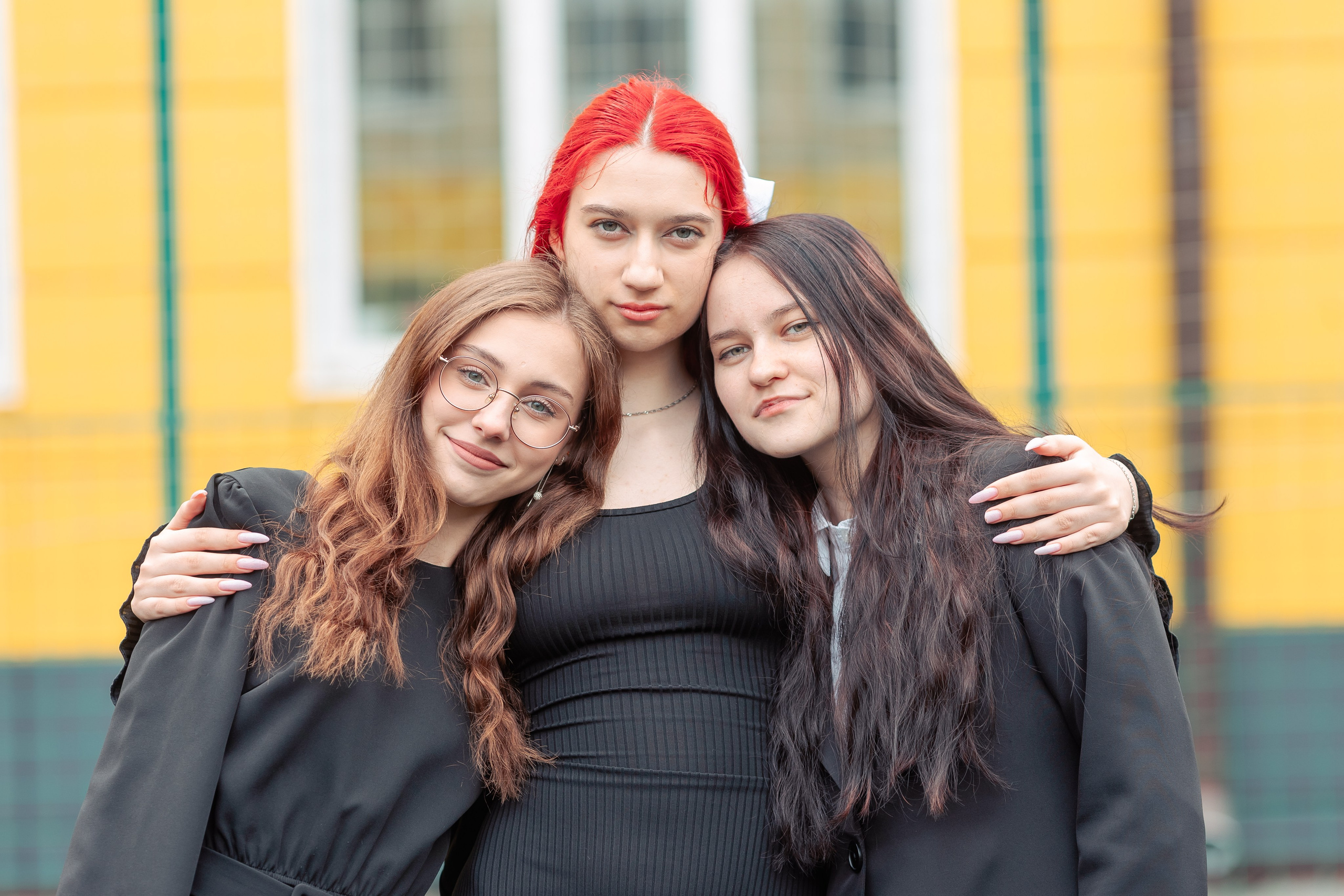 Позирование группы. Выпускные альбомы для детского сада и школы