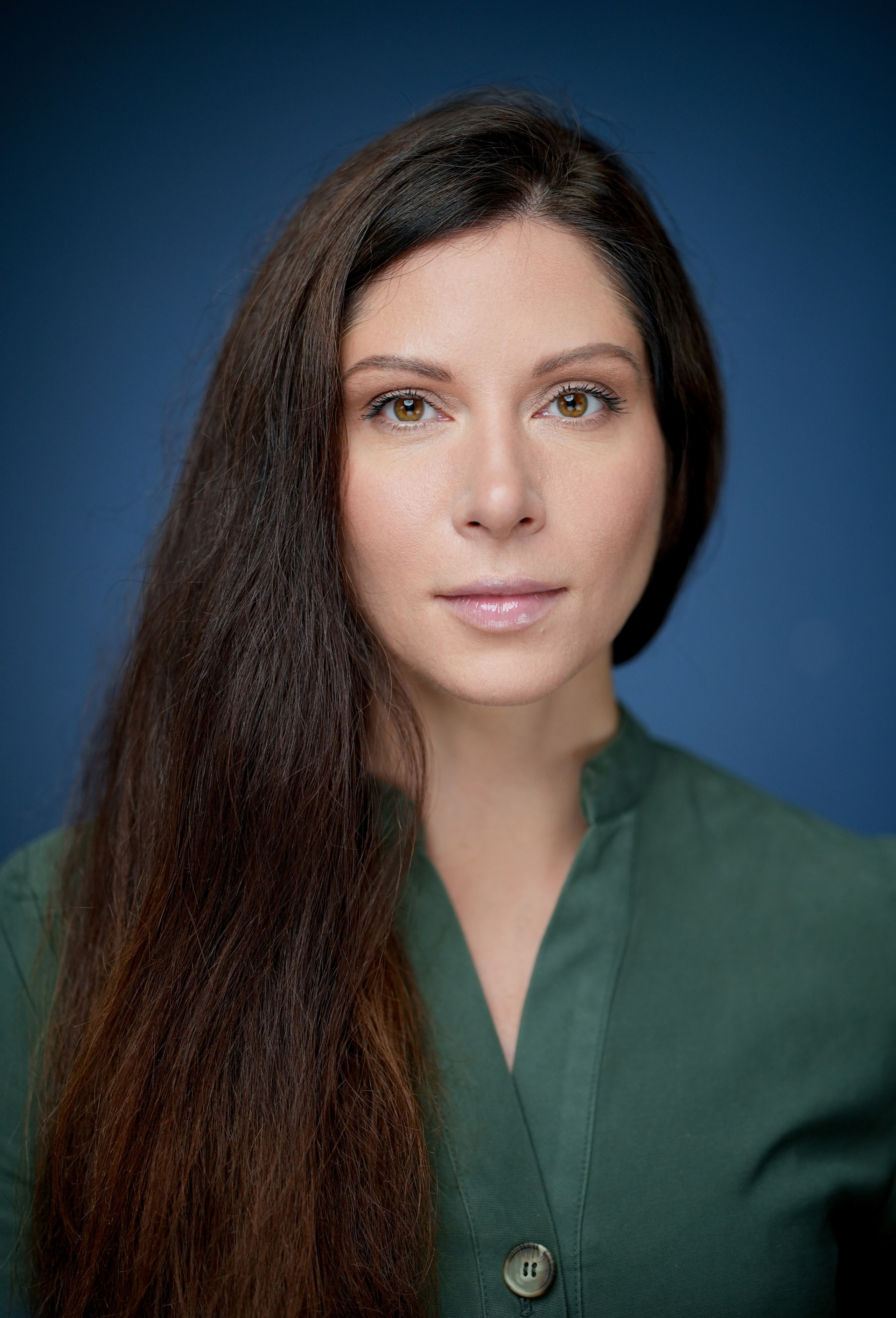 Актриса Ирина Устинова. Портретная съемка в Москве, студийный фотограф Игорь Фомин