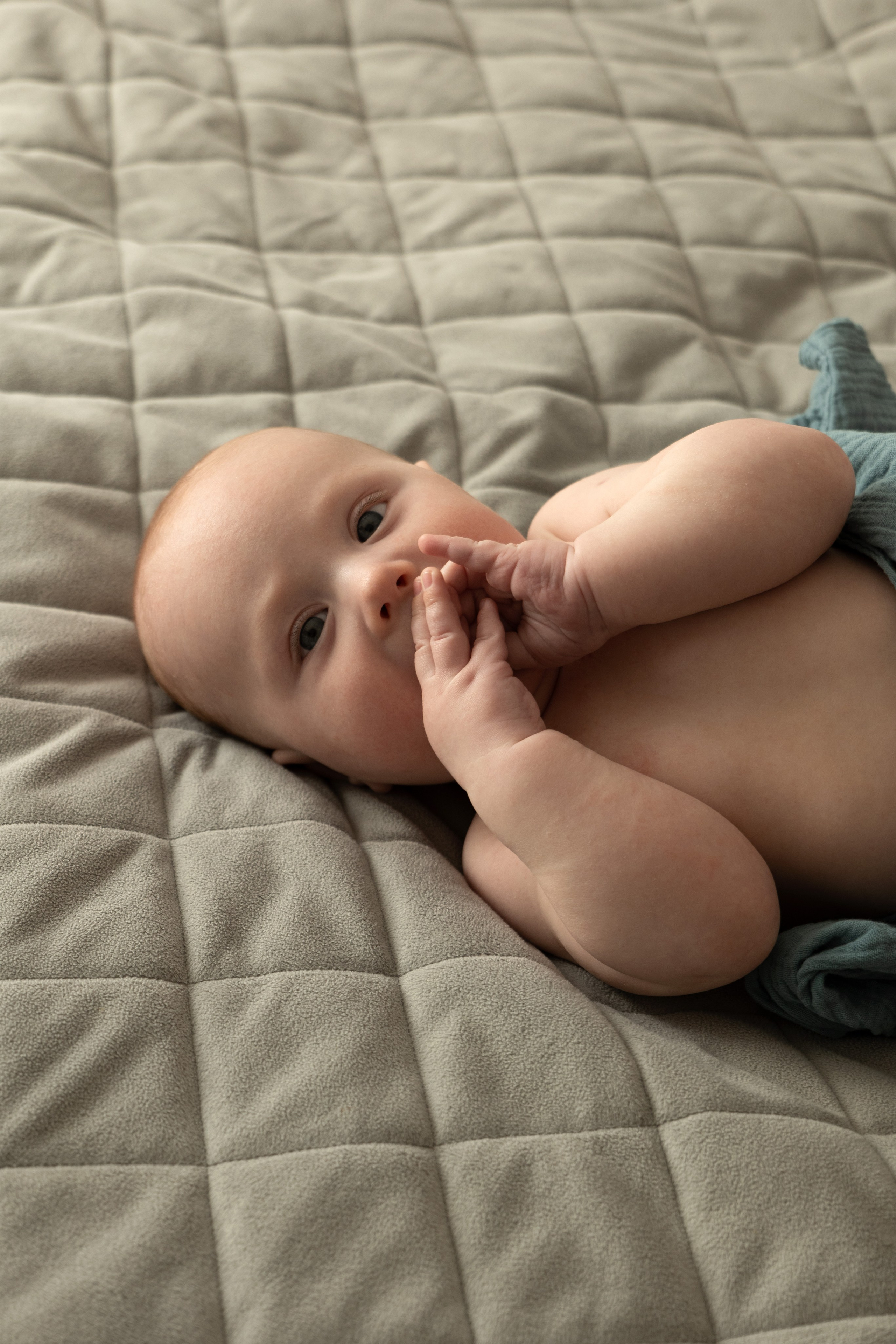 Мама и малыш (5 месяцев). Фотограф видеограф Ольга Василевская