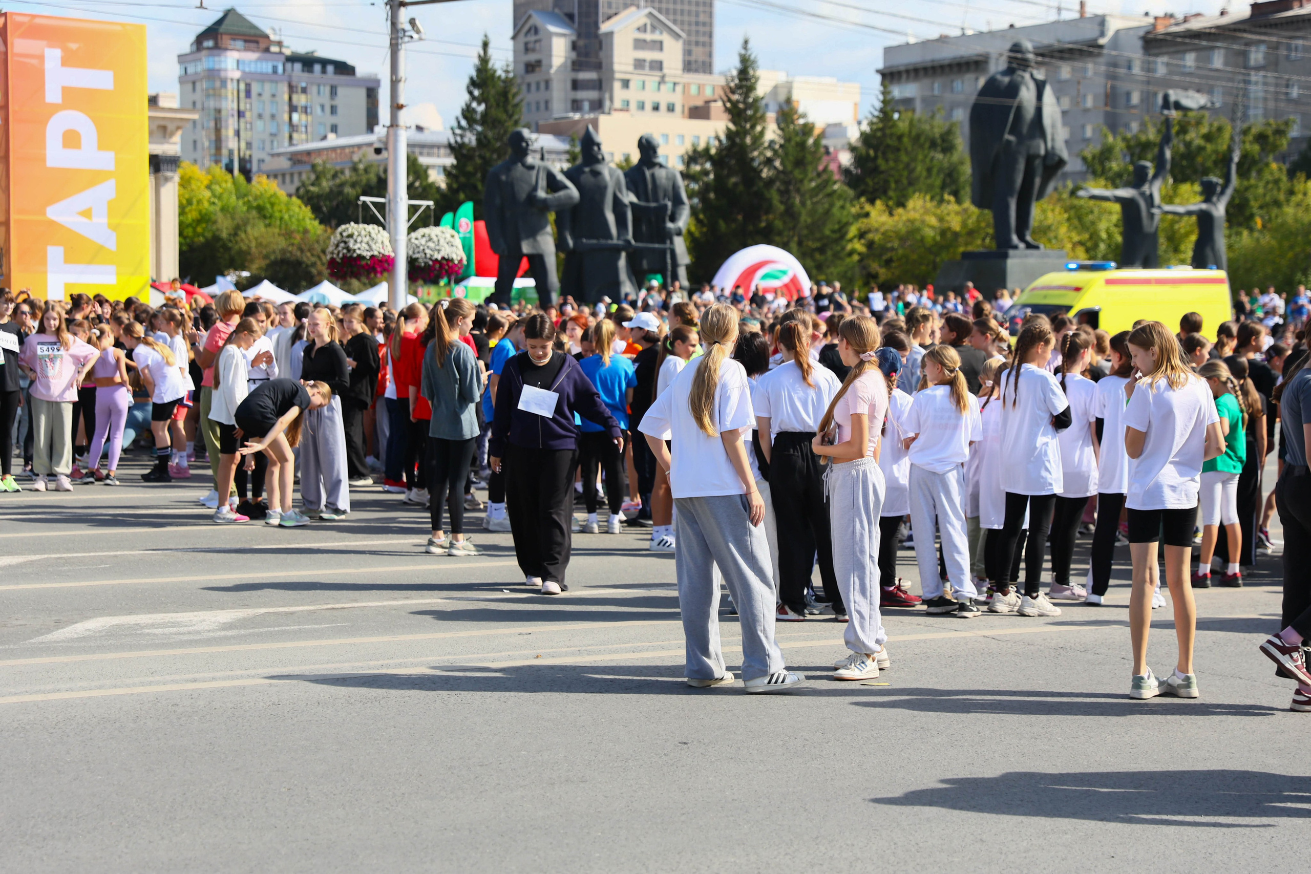 Полумарафон А. Раевича 2025. Репортажный фотограф в Новосибирске Алена Помазунова