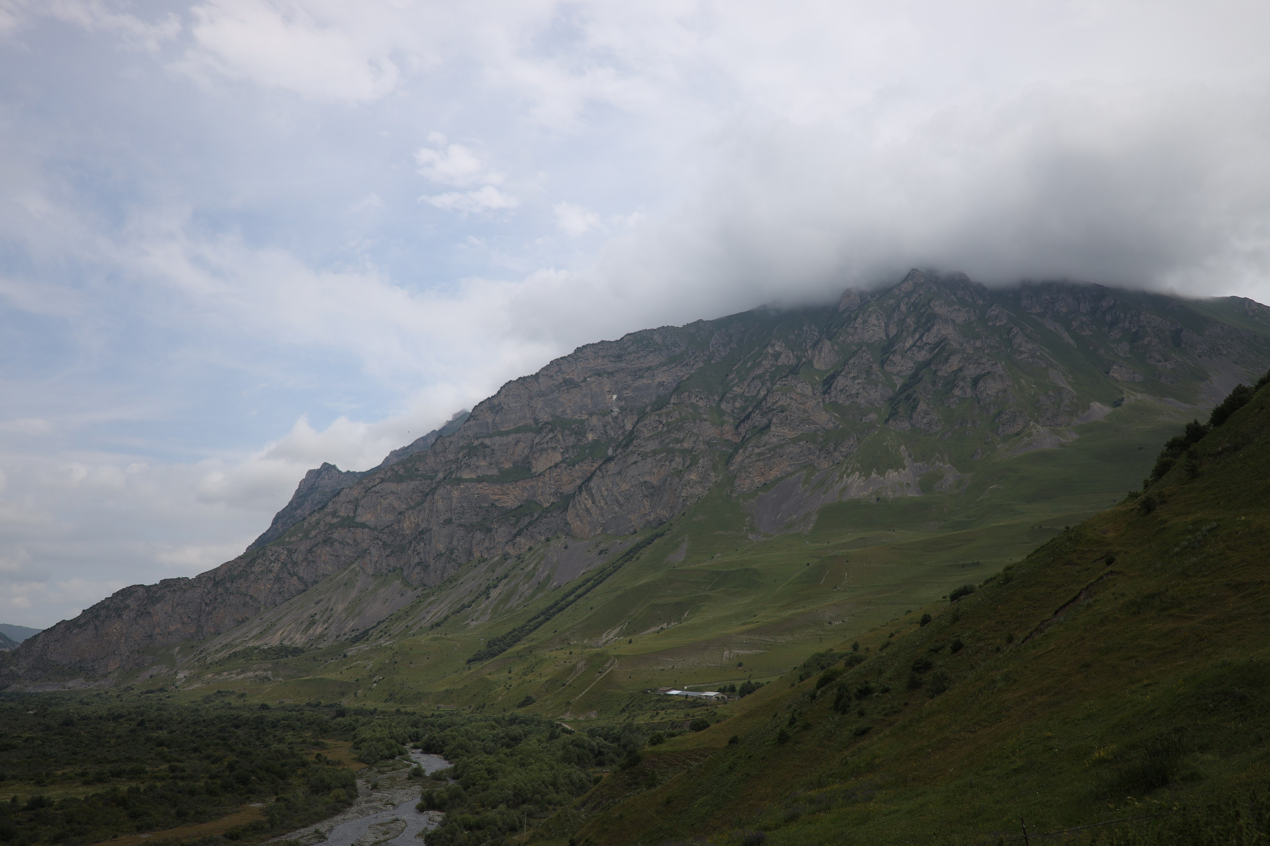 Северная Осетия июль 2025 год. Кармадон, Даргивз и Цей. Семейный детский фотограф Краснодарский край Оксана Колос