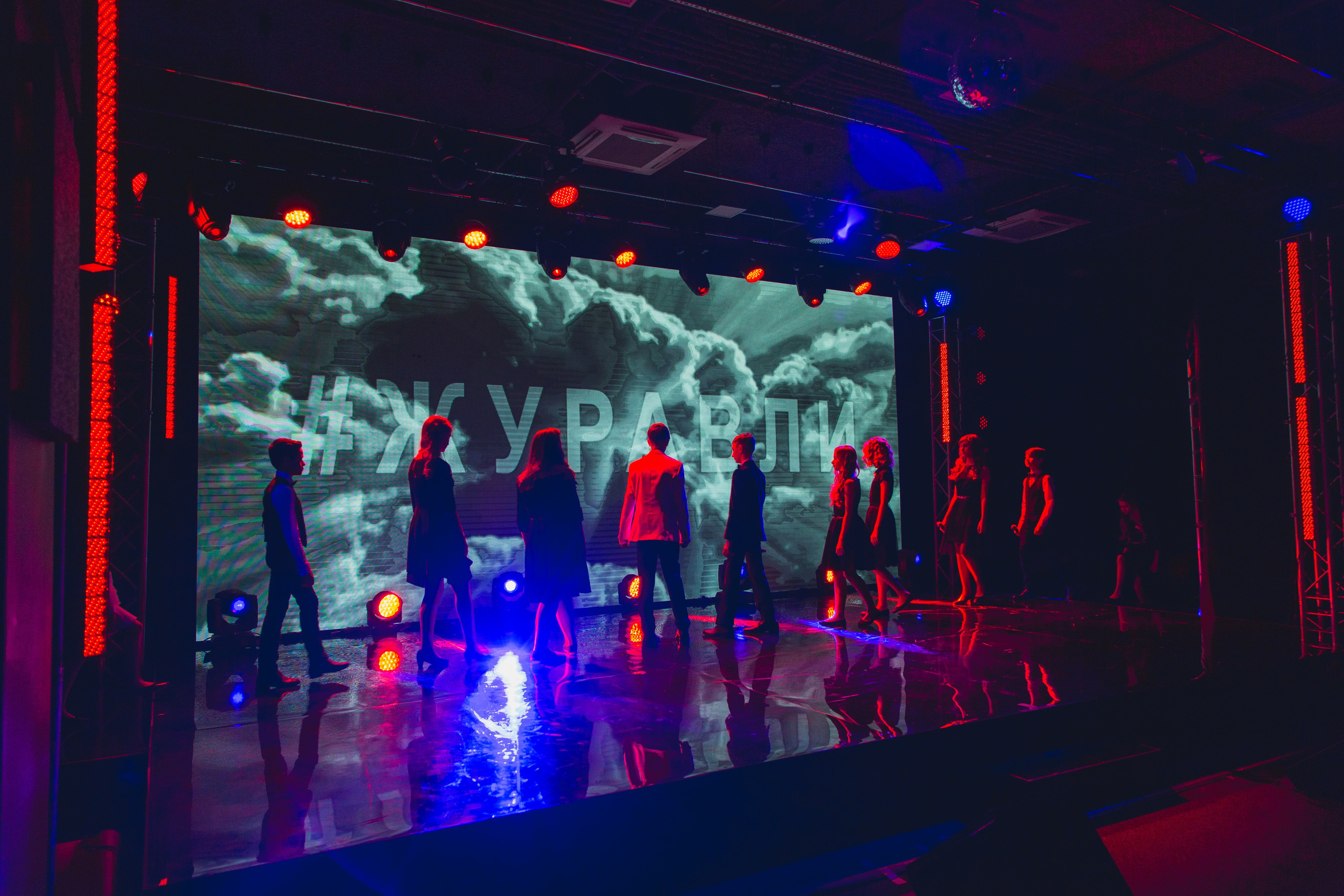 О2ТВ группа СТРАНА. Видеооператор/Фотограф Николай Завьялов