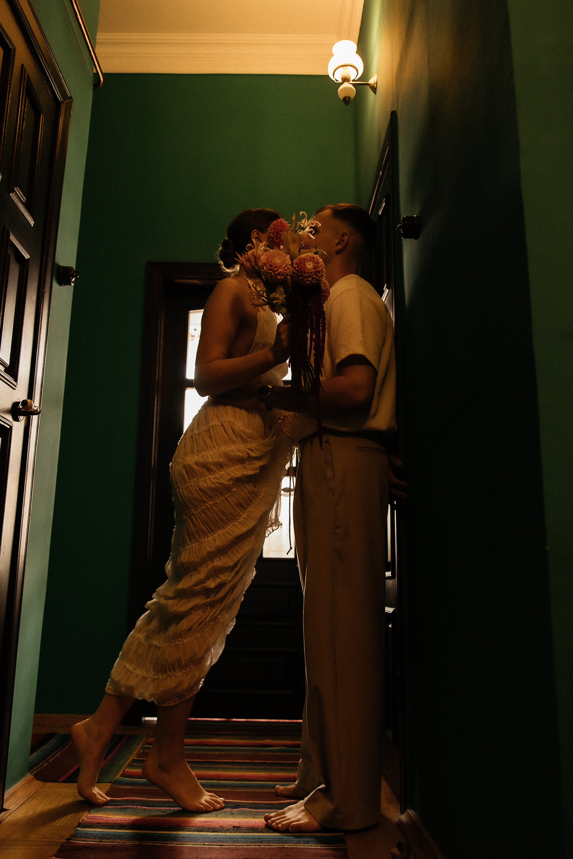 Свадьба в ретро-квартире. Свадебный и семейный фотограф Виолетта Сидельникова. Краснодар, Россия, Беларусь, Европа