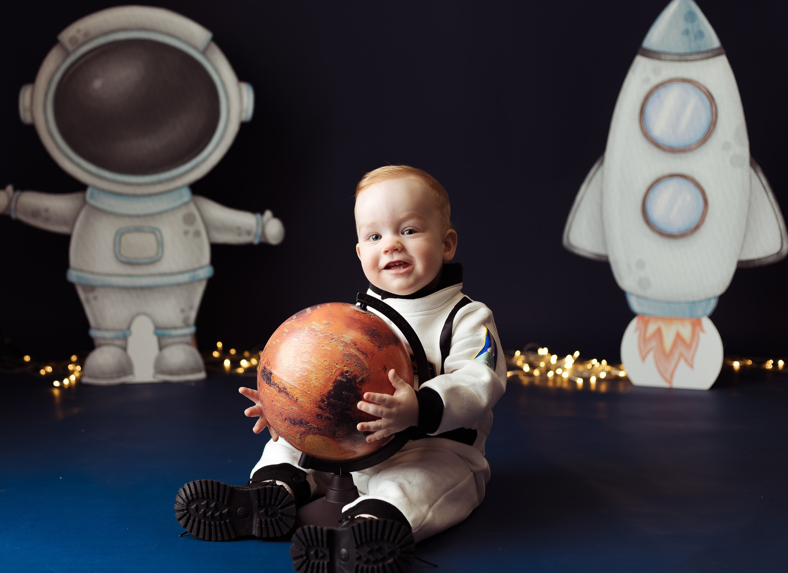 Тематические образы. Фотограф беременности, новорожденных Москва. годики под ключ