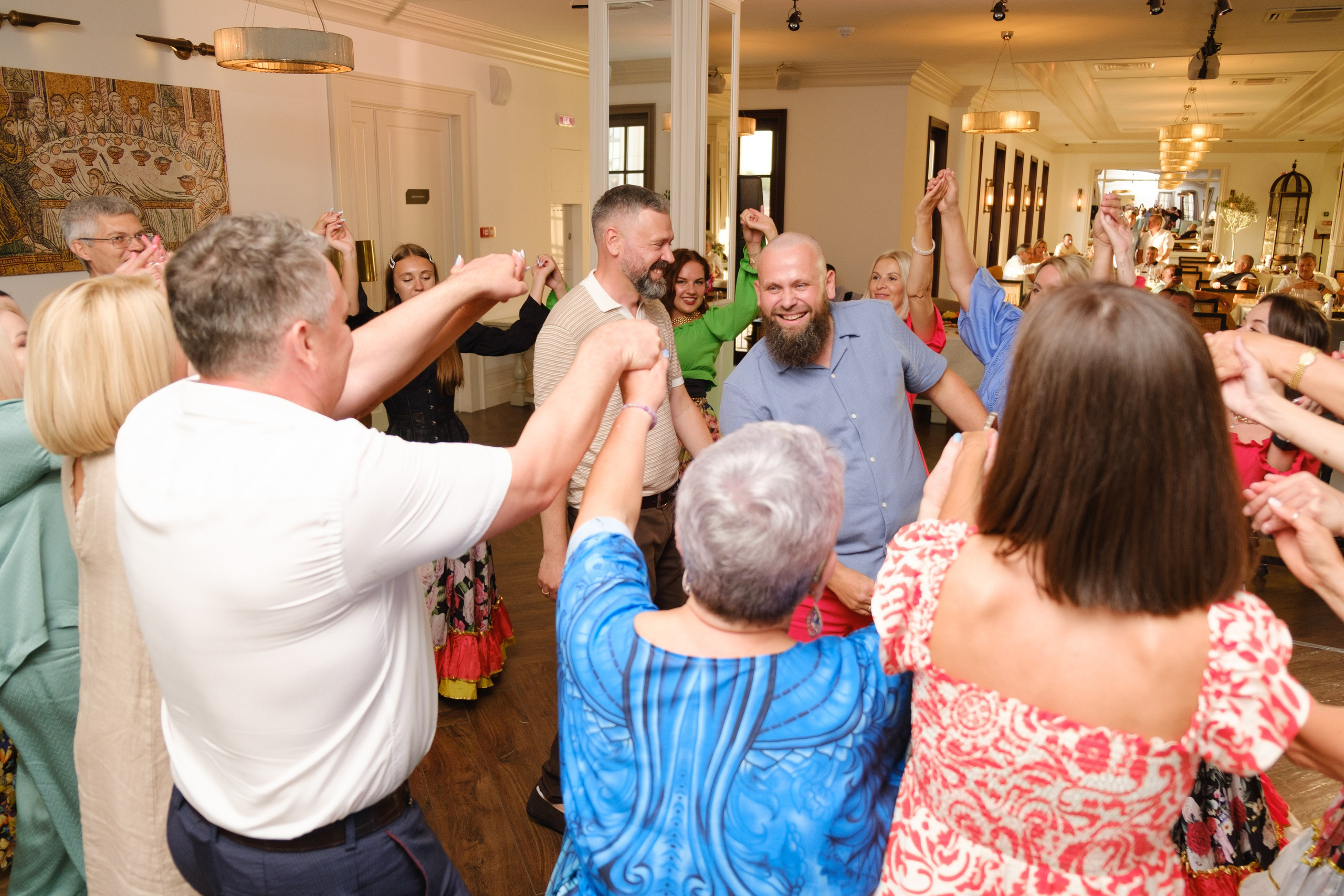 Фотограф на юбилей в Крыму | Съемка дня рождения | Илья Желдак. Профессиональная фотосъемка в Крыму. Натуральные эмоции и живые кадры. Забронируйте дату прямо сейчас!