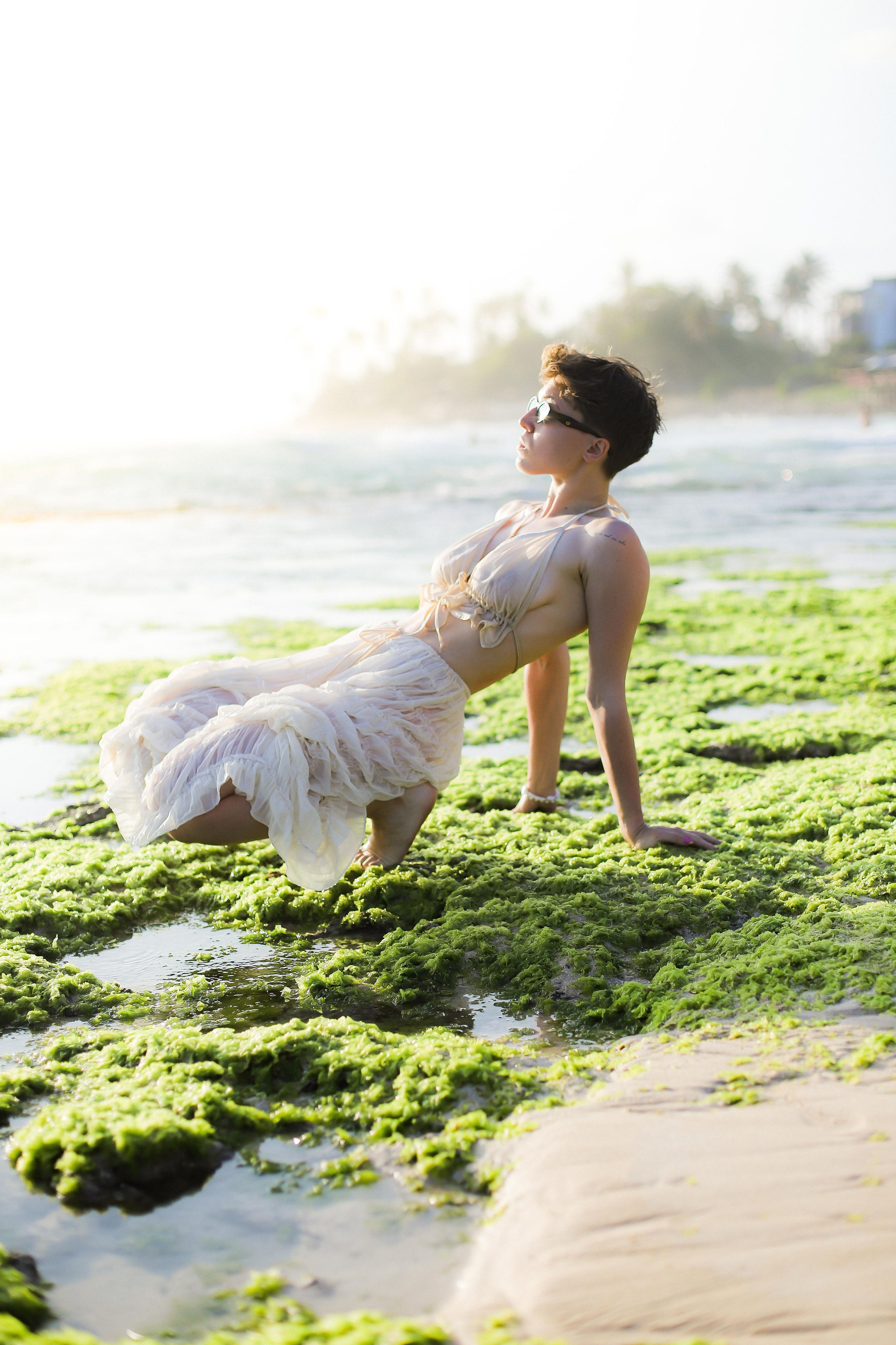 фотосессия шри-ланка, фотосессия девушка на пляже шри-ланка, ахангама, фотографии шри-ланка, фотосессия в белом платье, фотограф на шри-ланке