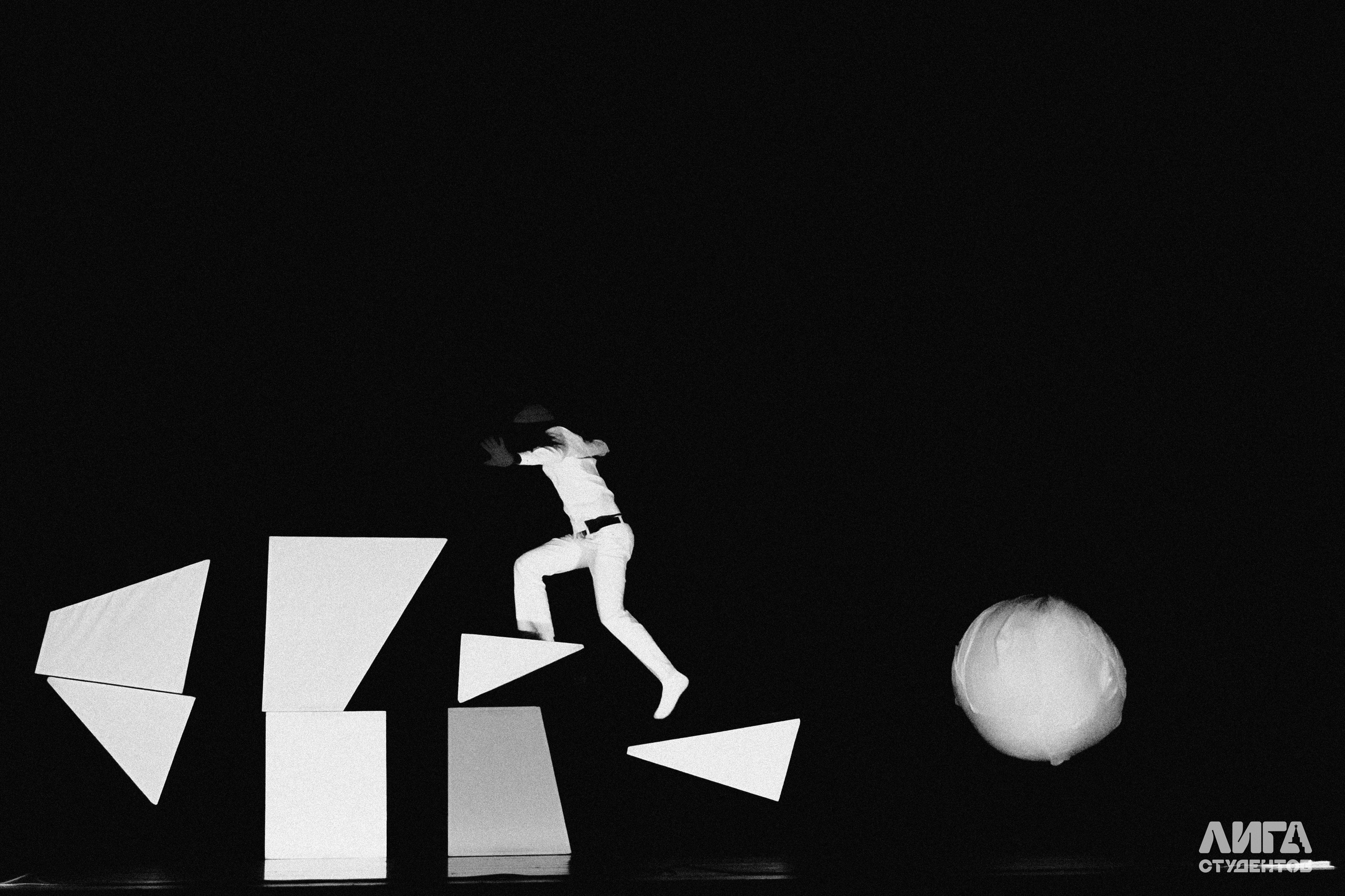 Российская Студенческая Весна 2025. Портретный фотограф в Казани Радомир Заздравных