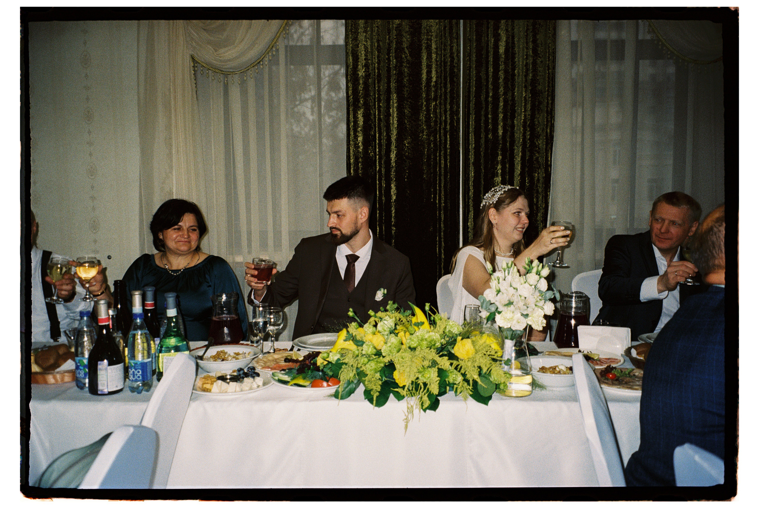 На плёнку (Коля и Лера). Фотограф в Москве — Евгения Прокопенко