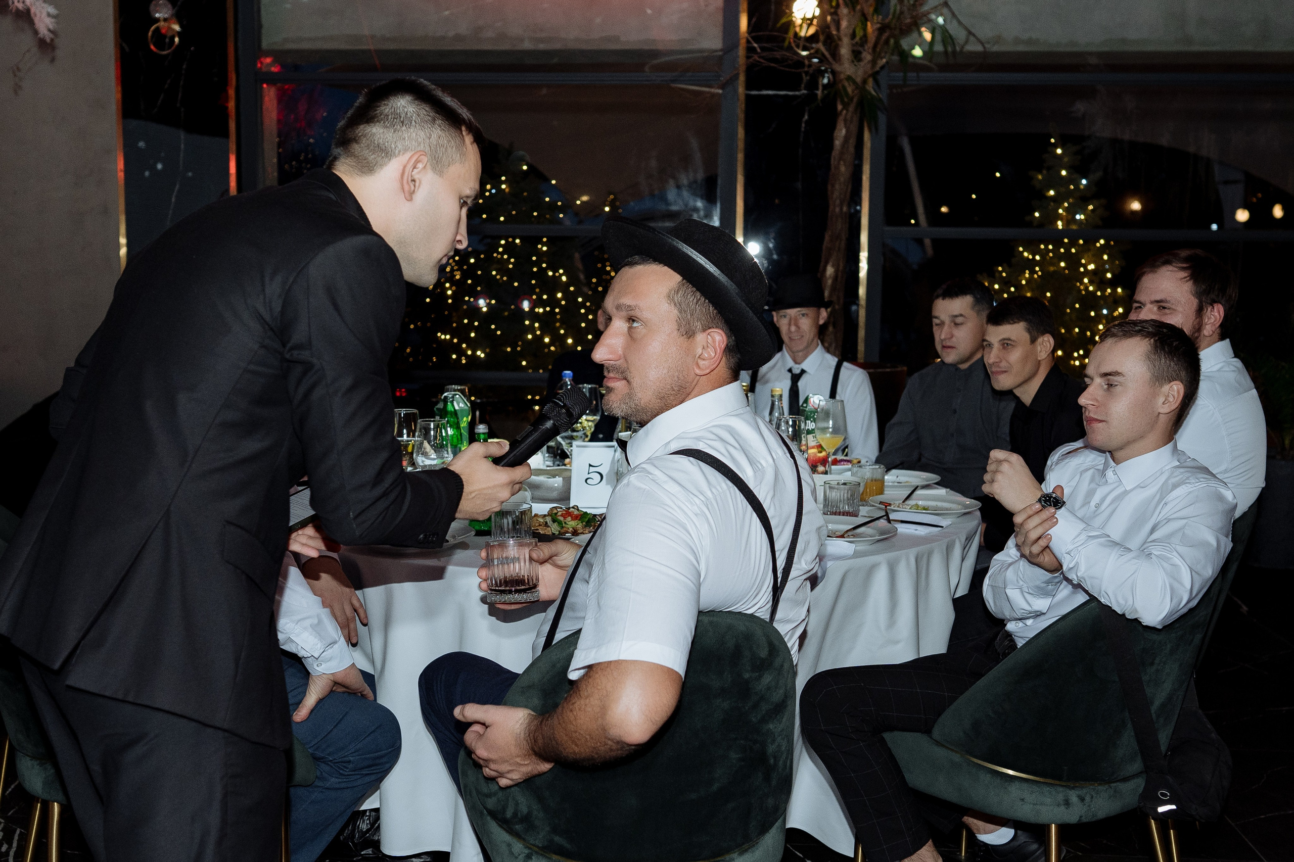 Альбион Тур