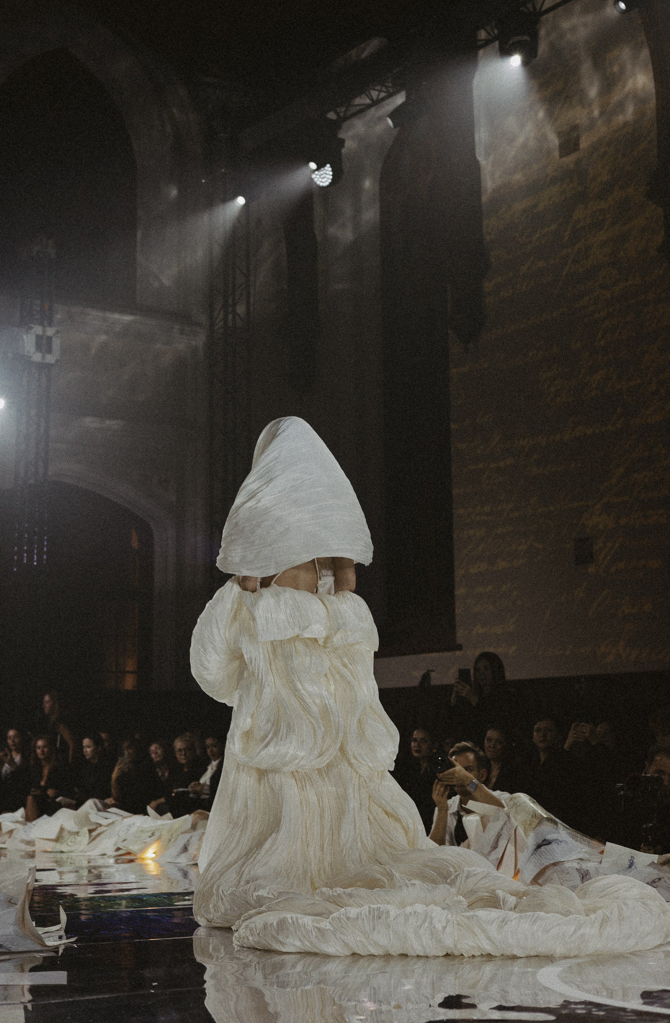 Rara Avis Fashion Show 2026. Fusion Wedding Photographer