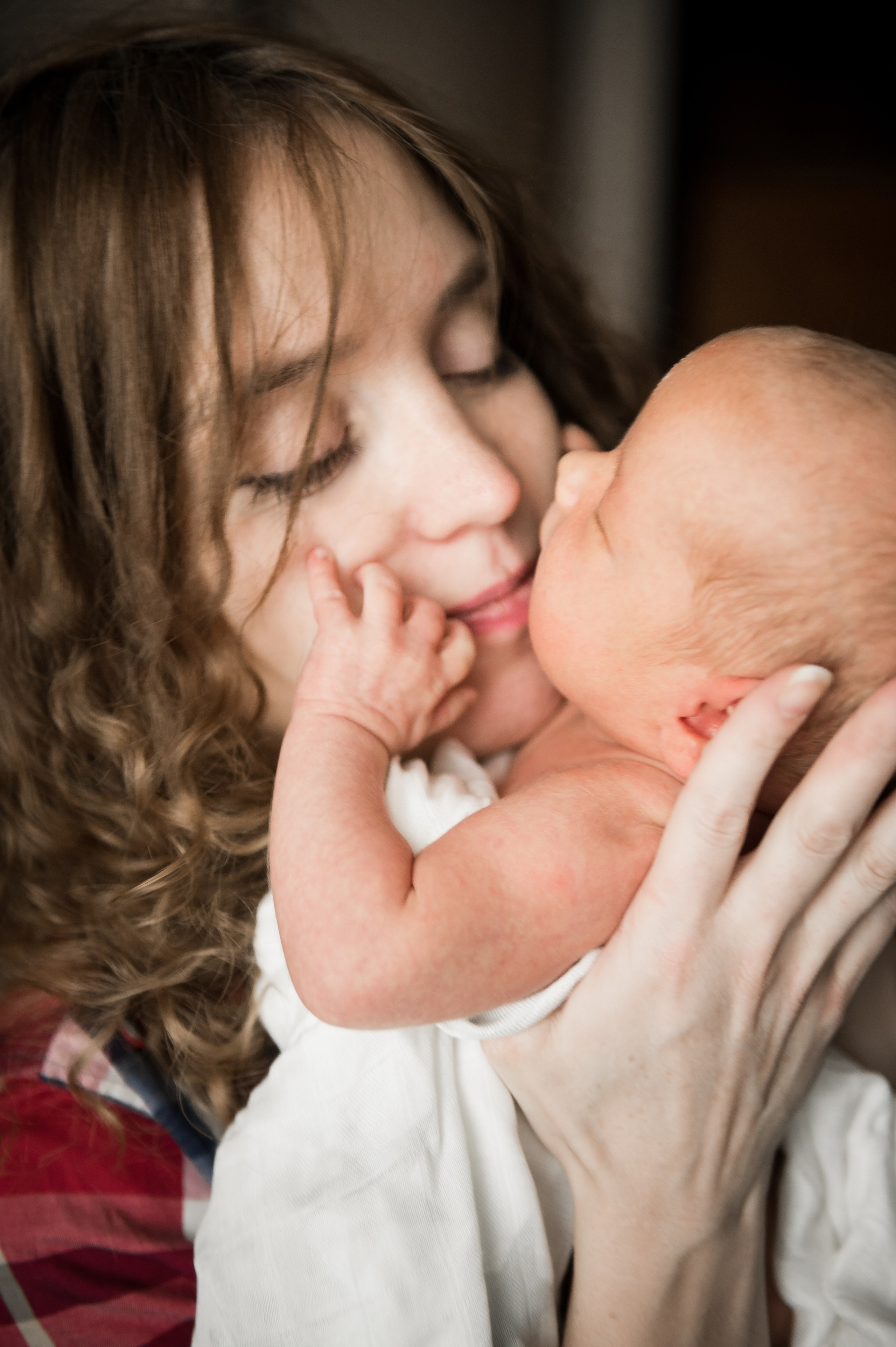 Антон, Владлена +2 :). Фотограф Егоров Констанин