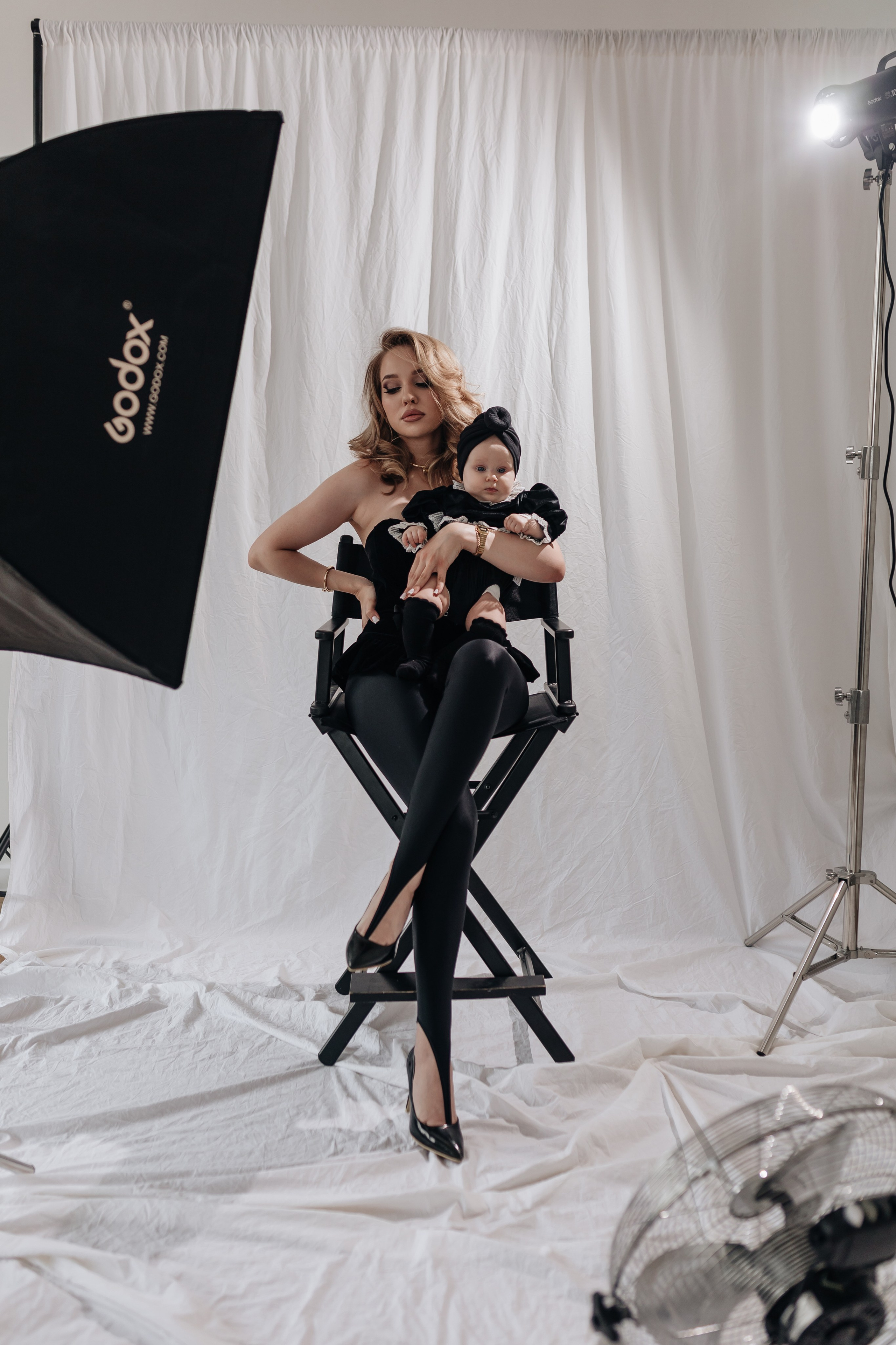 Семейная съёмка в студии. Фотограф Трифон Мира