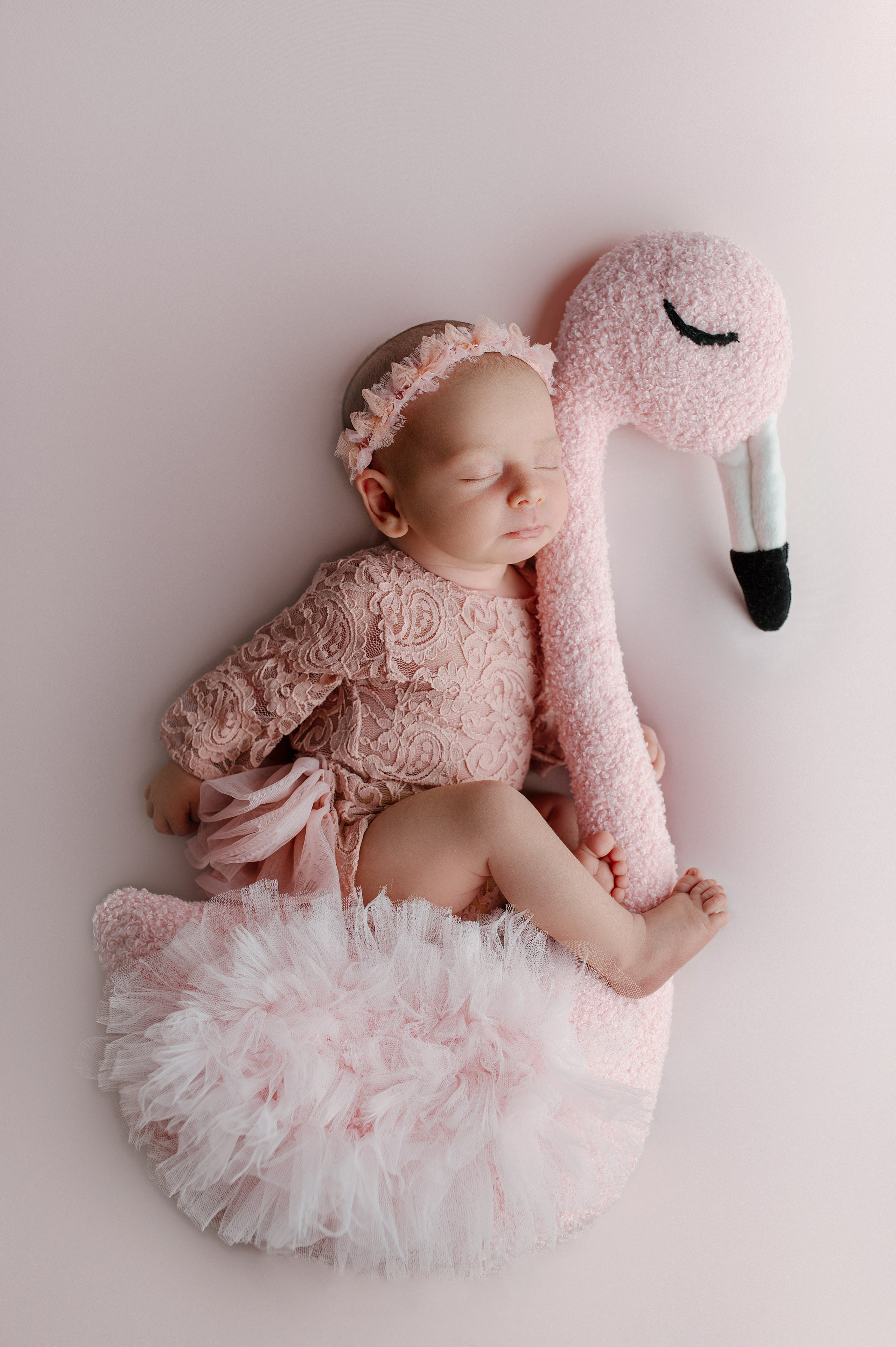 Профессиональный фотограф новорожденных в Воронеже Виктория Баева