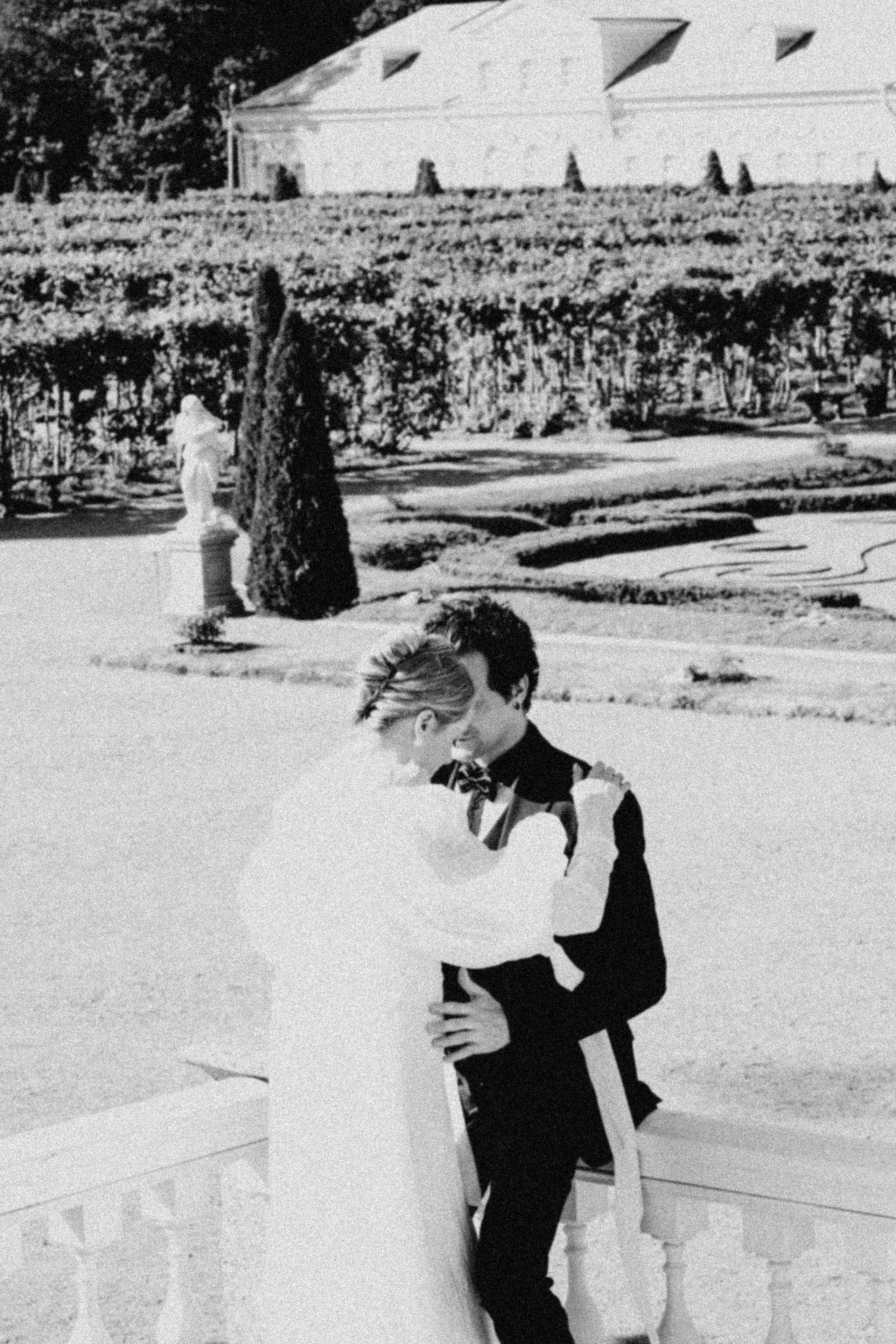 СВАДЕБНАЯ СЬЕМКА В ПАРКЕ ОРАНИЕНБАУМ. Профессиональный фотограф, Санкт-Петербург — Виктория Богомолова