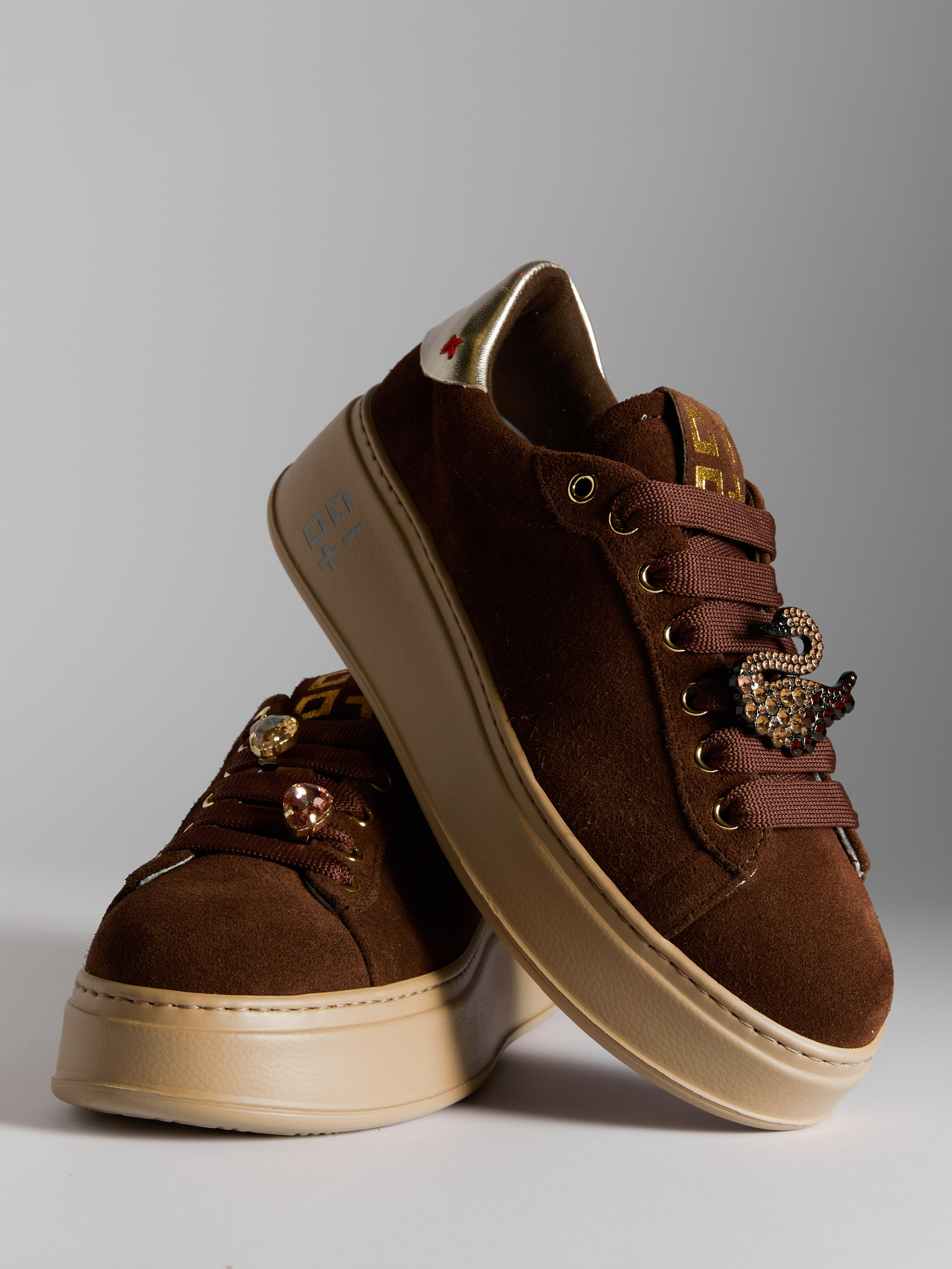 Предметный фотограф в Москве Евгений Шубин