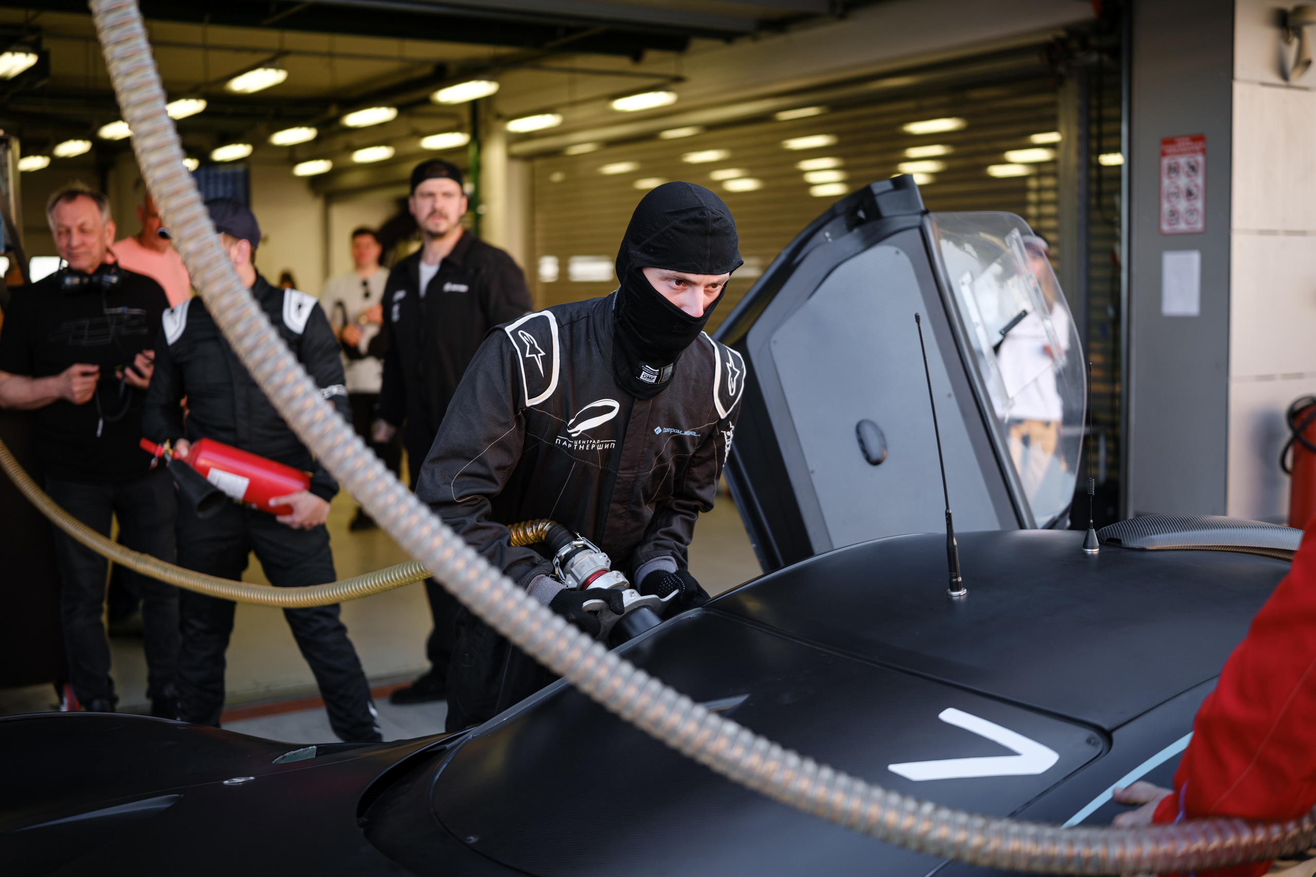 Российская серия гонок на выносливость. Авто и мотоспорт — фотограф Антон Медведев iCoguar