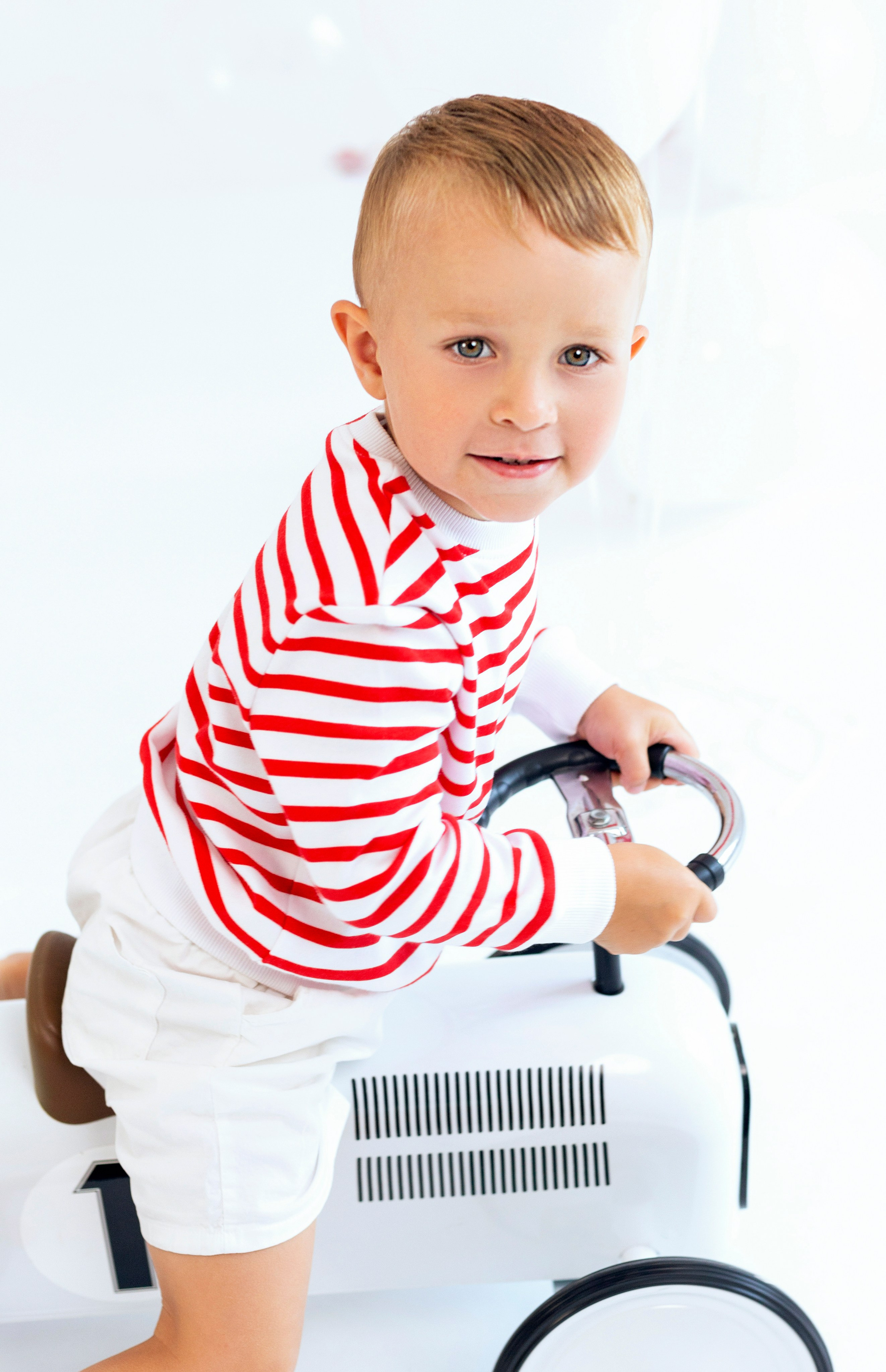 Годовасие Даня. Фотограф беременных и новорождённых в Краснодаре