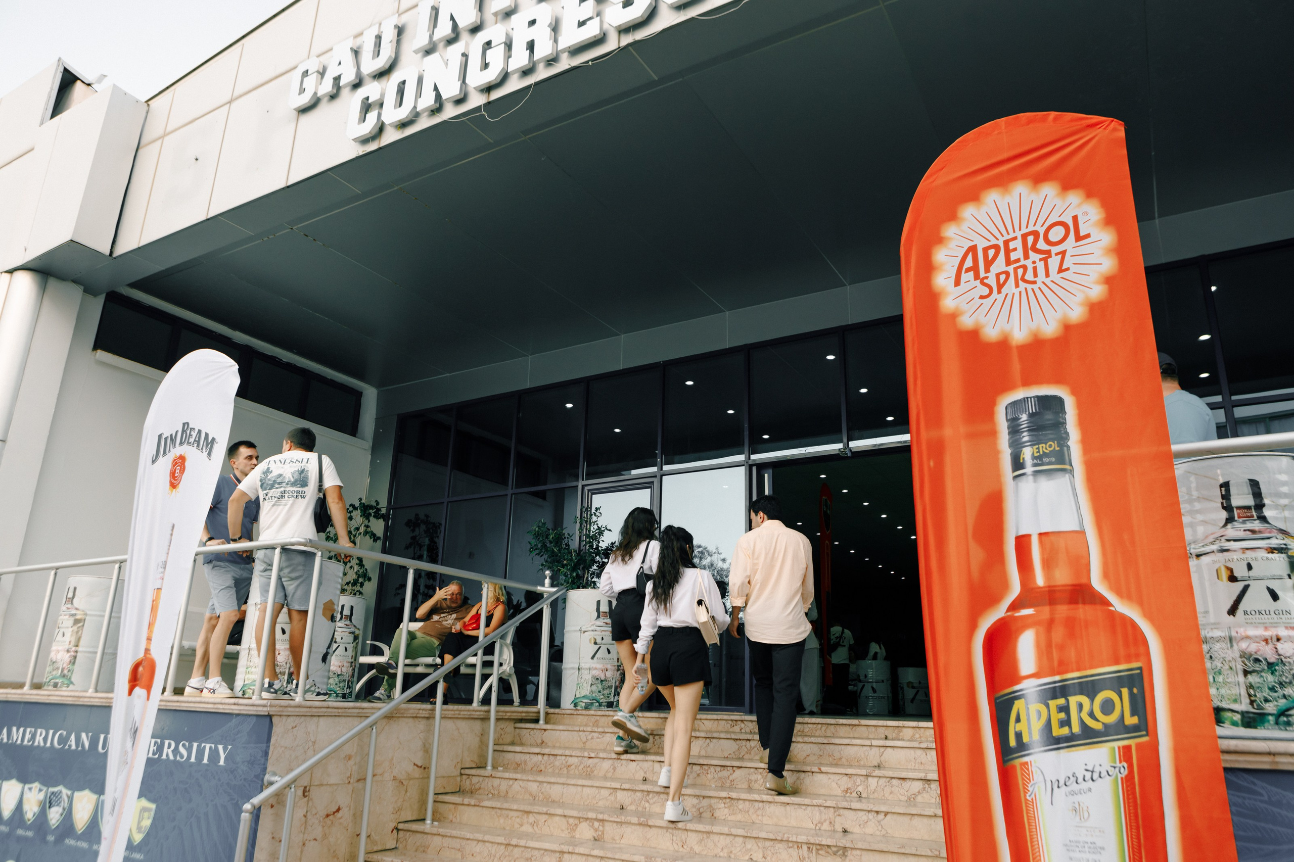 Stand Up. Photographer in Batumi, Georgia Pavel Sharnikov