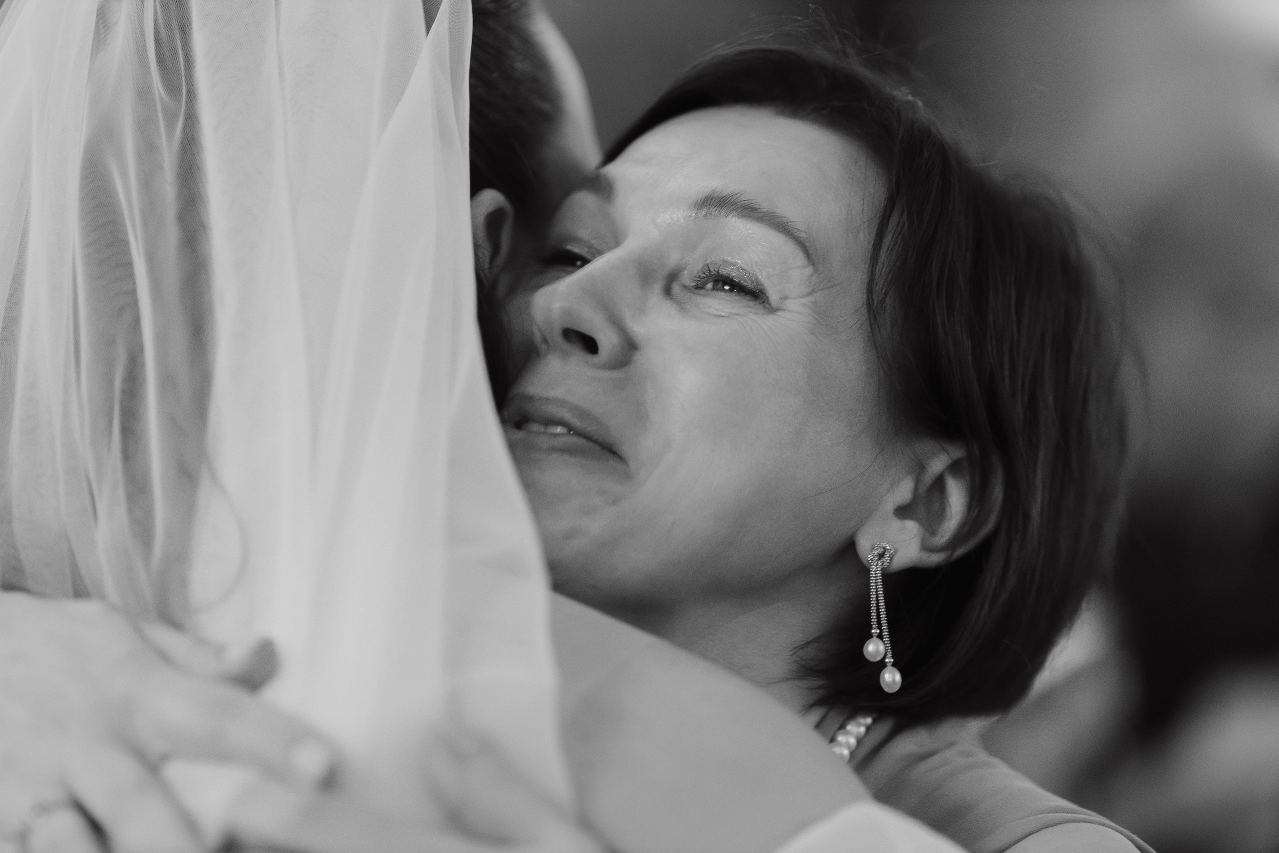 Свадебная фотосессия в Минске в итальянском ресторане La Scala