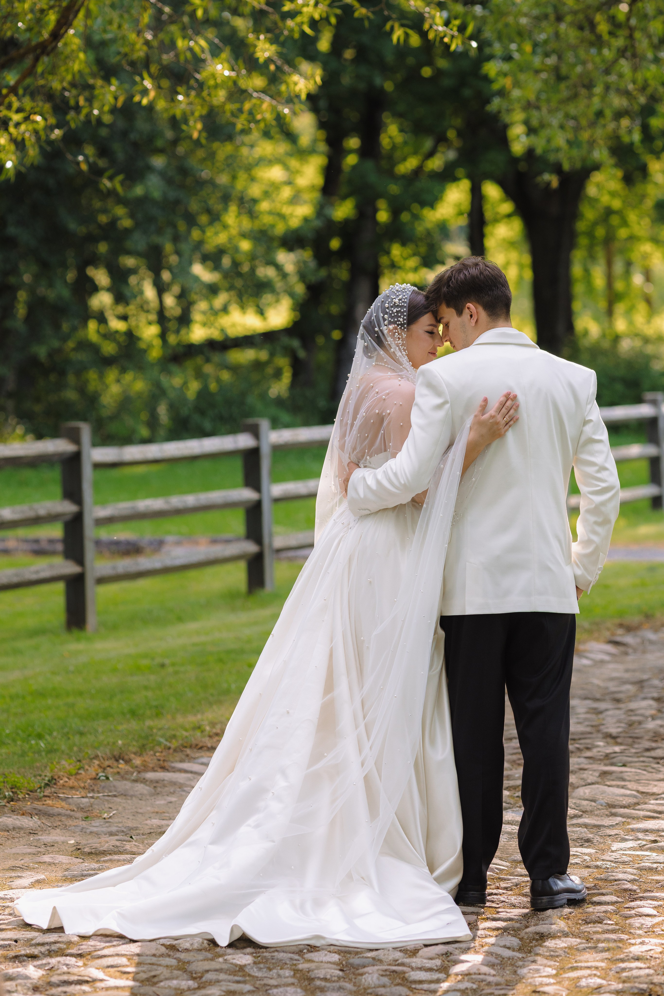 Свадебная фотосъемка в «Двор Стайки»
