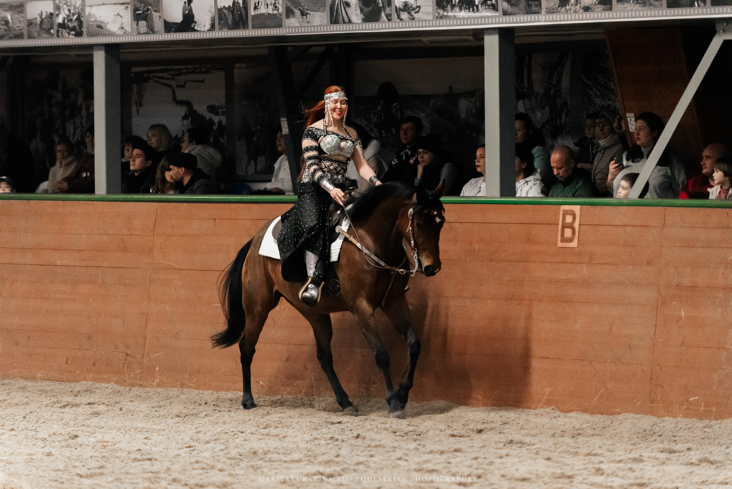 Конное представление «Дыхание Звёзд». Конный фотограф Куракина Дарья • Фотосессии с лошадьми