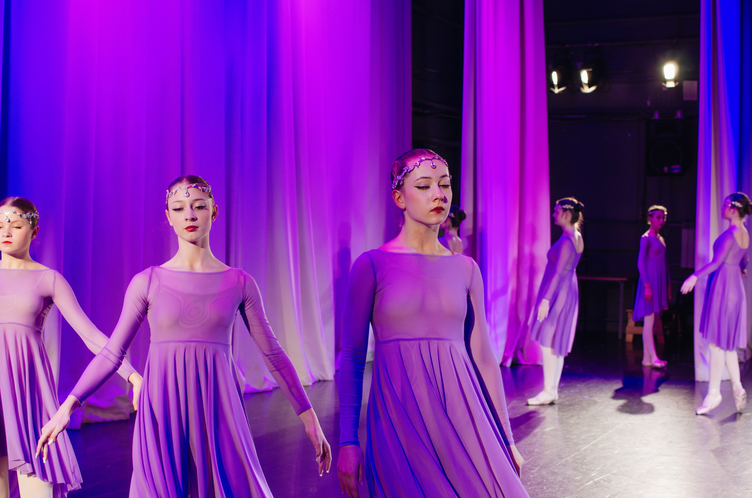 Концерт «Искусство изящных форм» (съемка из-за кулис) и разное закулисное. Портретный и репортажный фотограф в Санкт-Петербурге Варвара Жукова