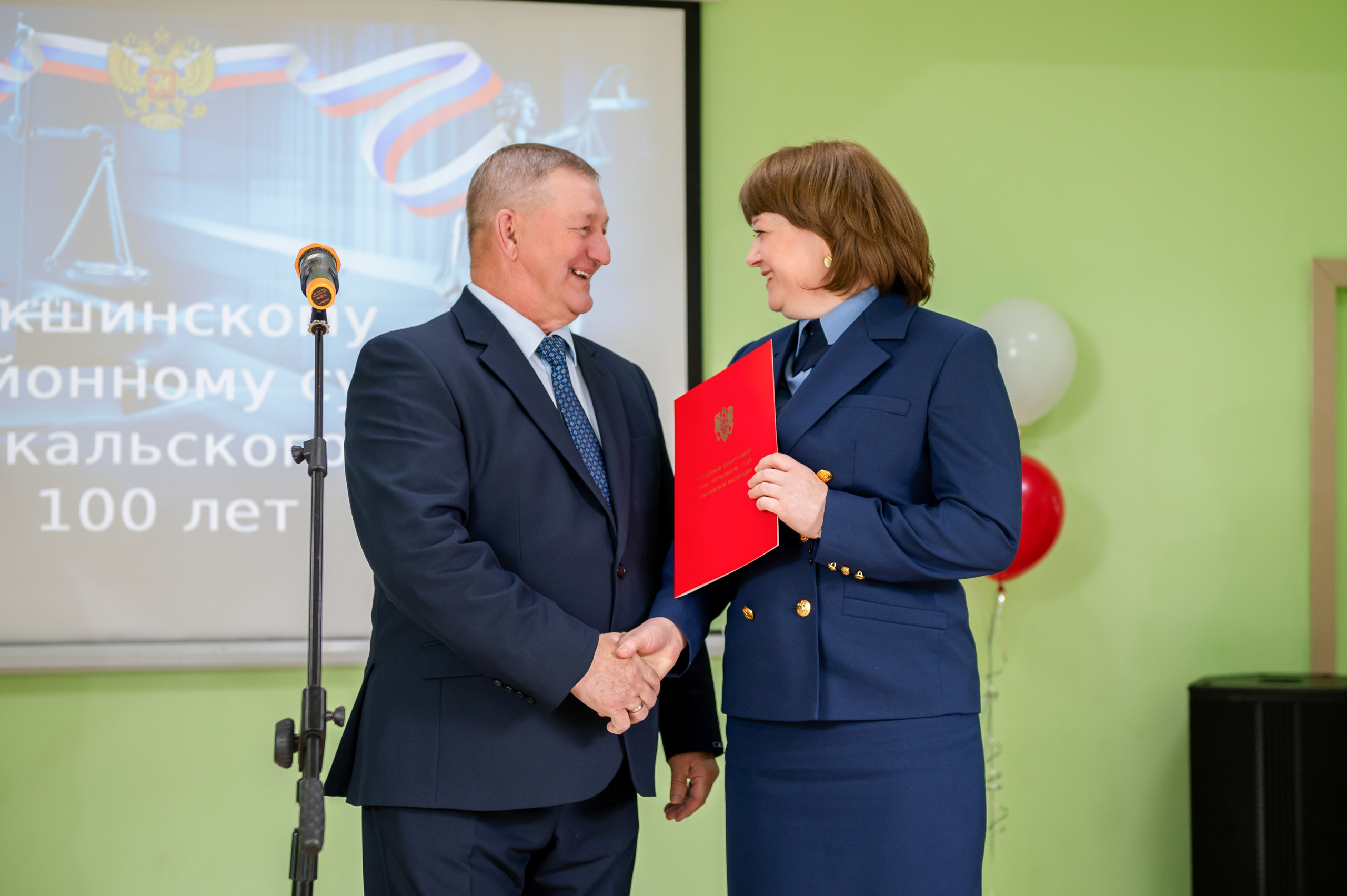 Репортаж. Фотостудия 220 — первая в Чите фотостудия, предназначенная для работы