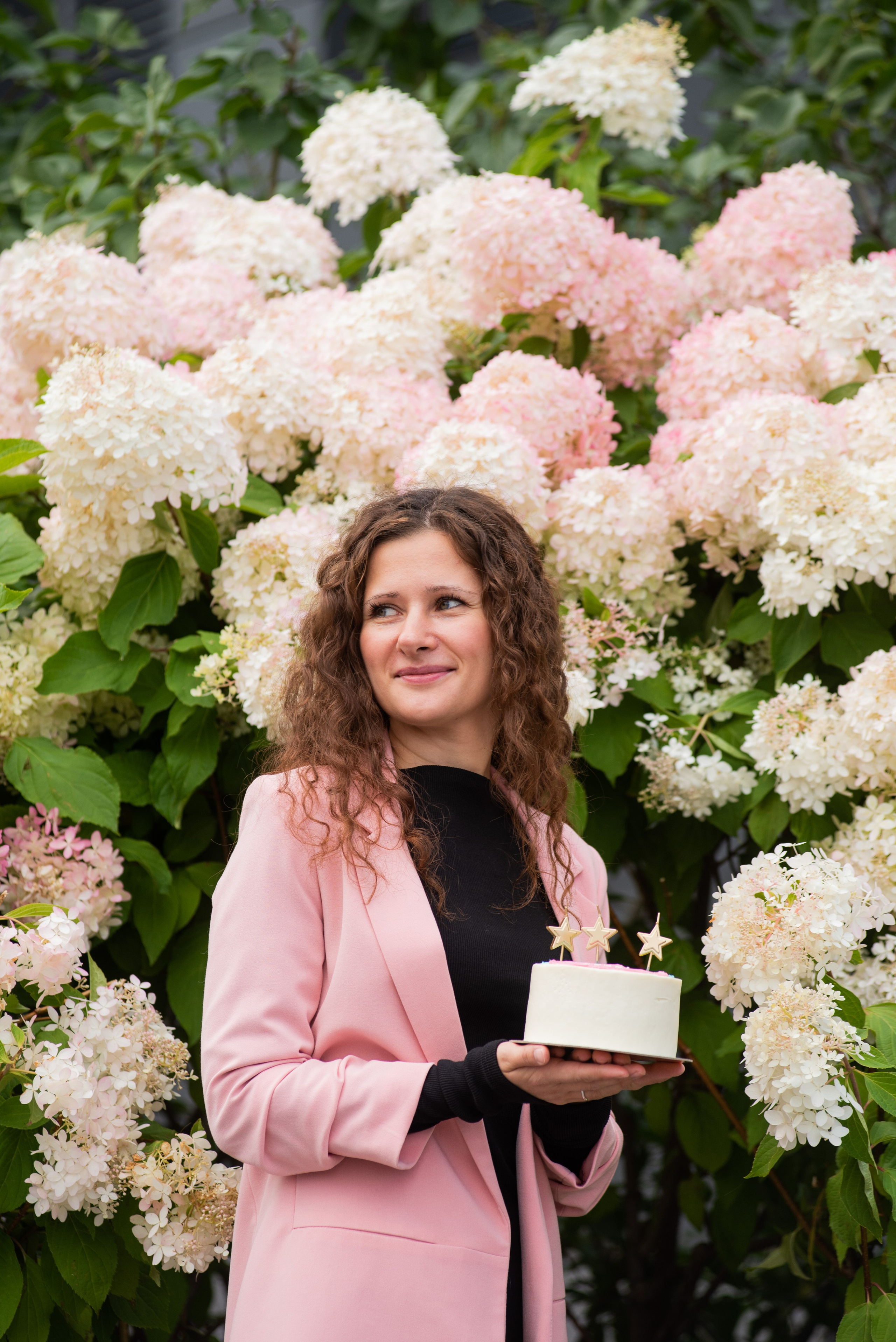 Ирина Ельцин Центр. Семейный и женский фотограф, контент фотосессия в Екатеринбурге